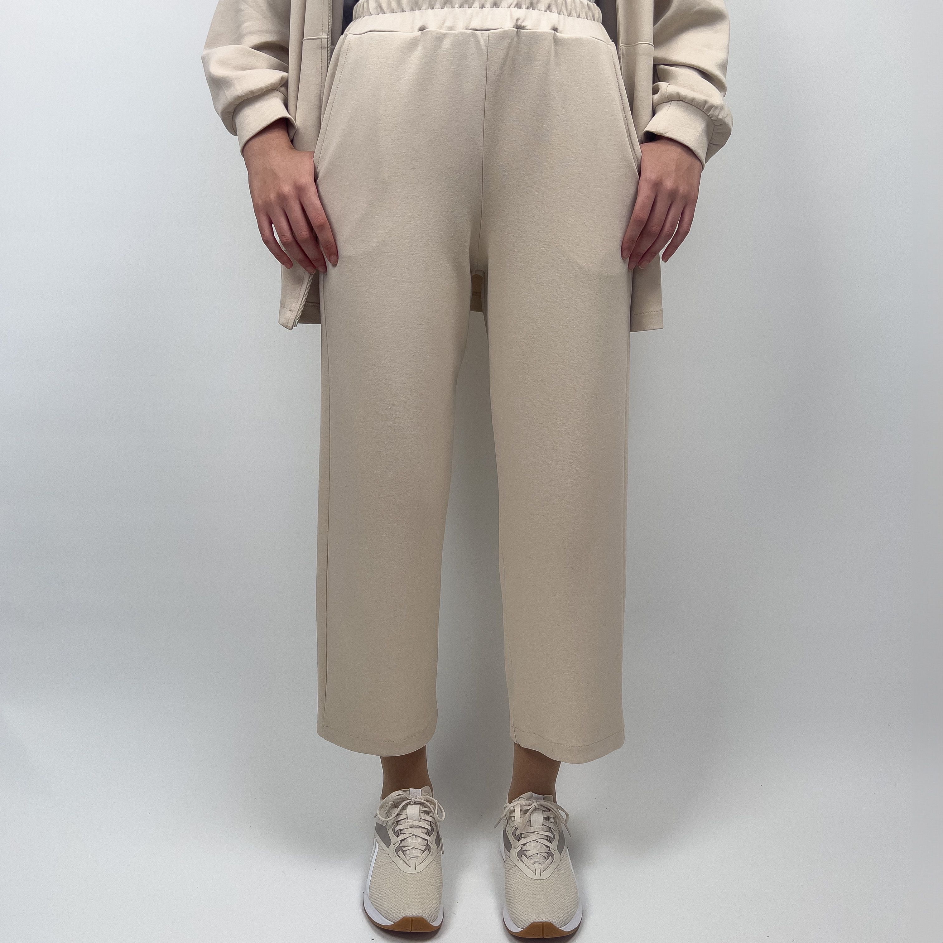 Harmoney beige suit