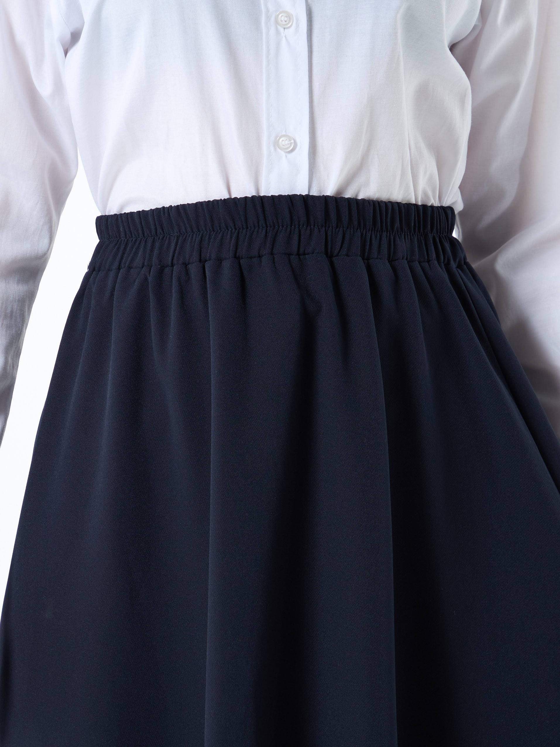 navy blue skirt