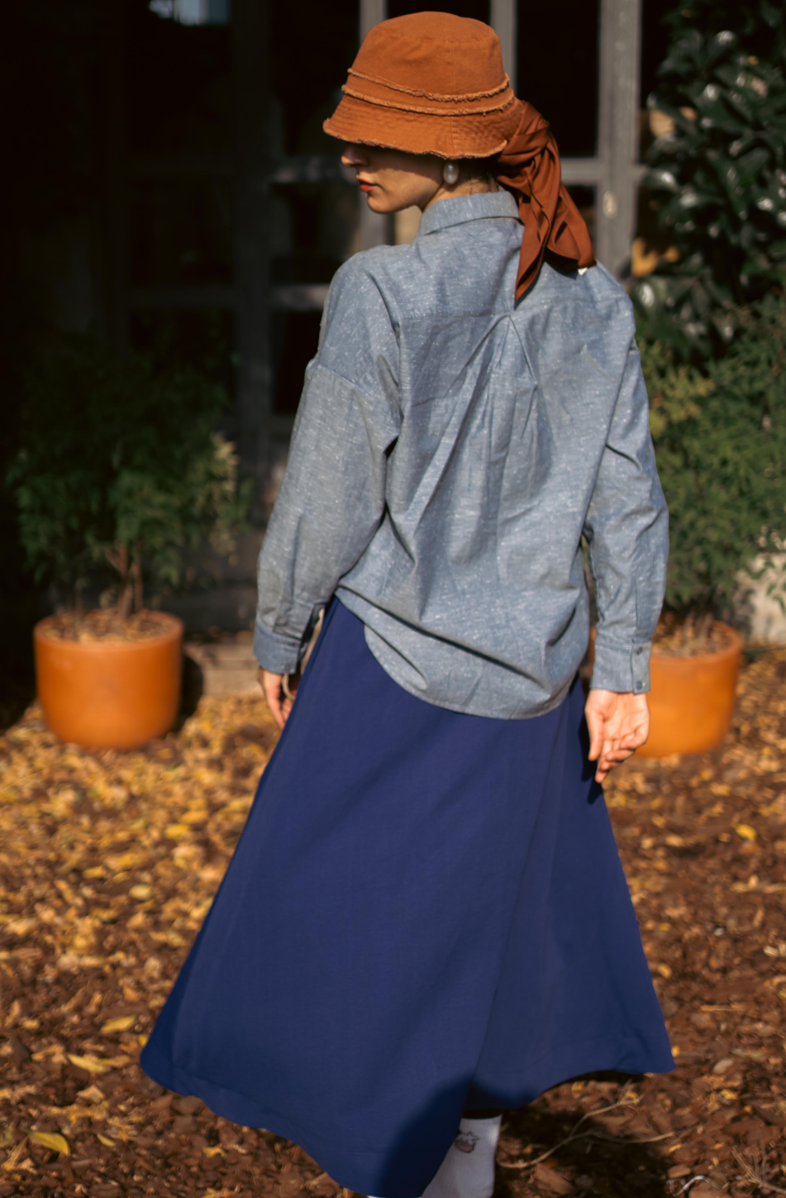 Pleatara Midi Skirt  - Navy blue