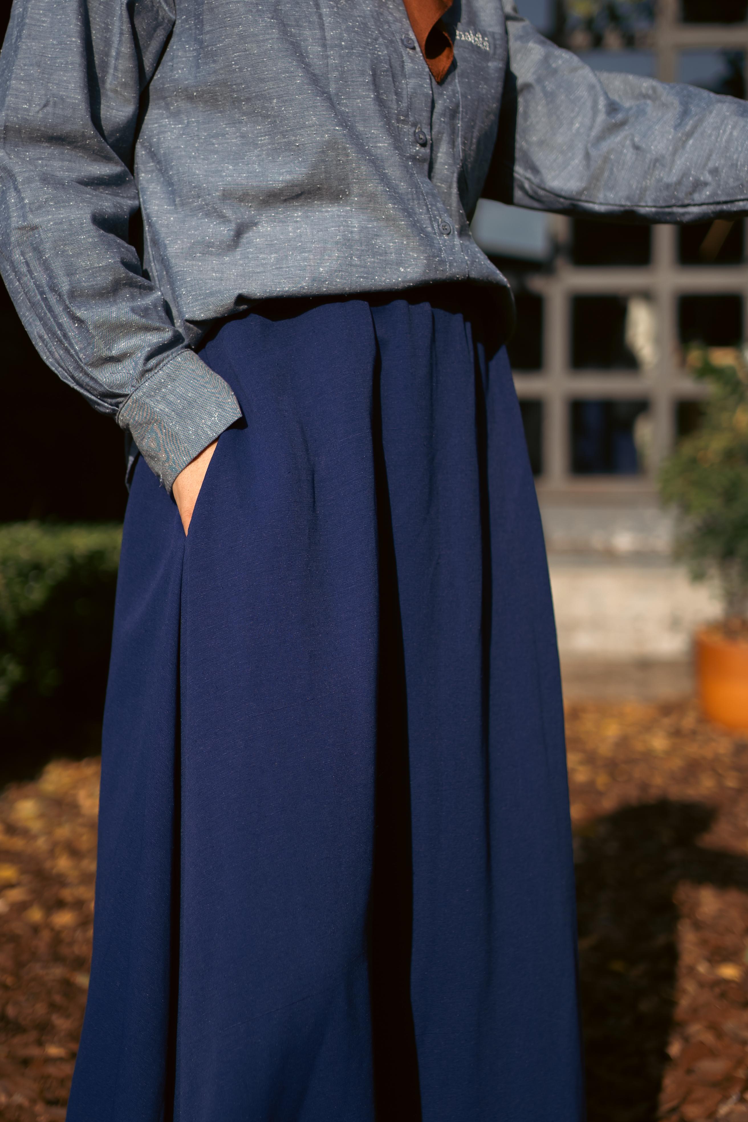 Pleatara Midi Skirt  - Navy blue