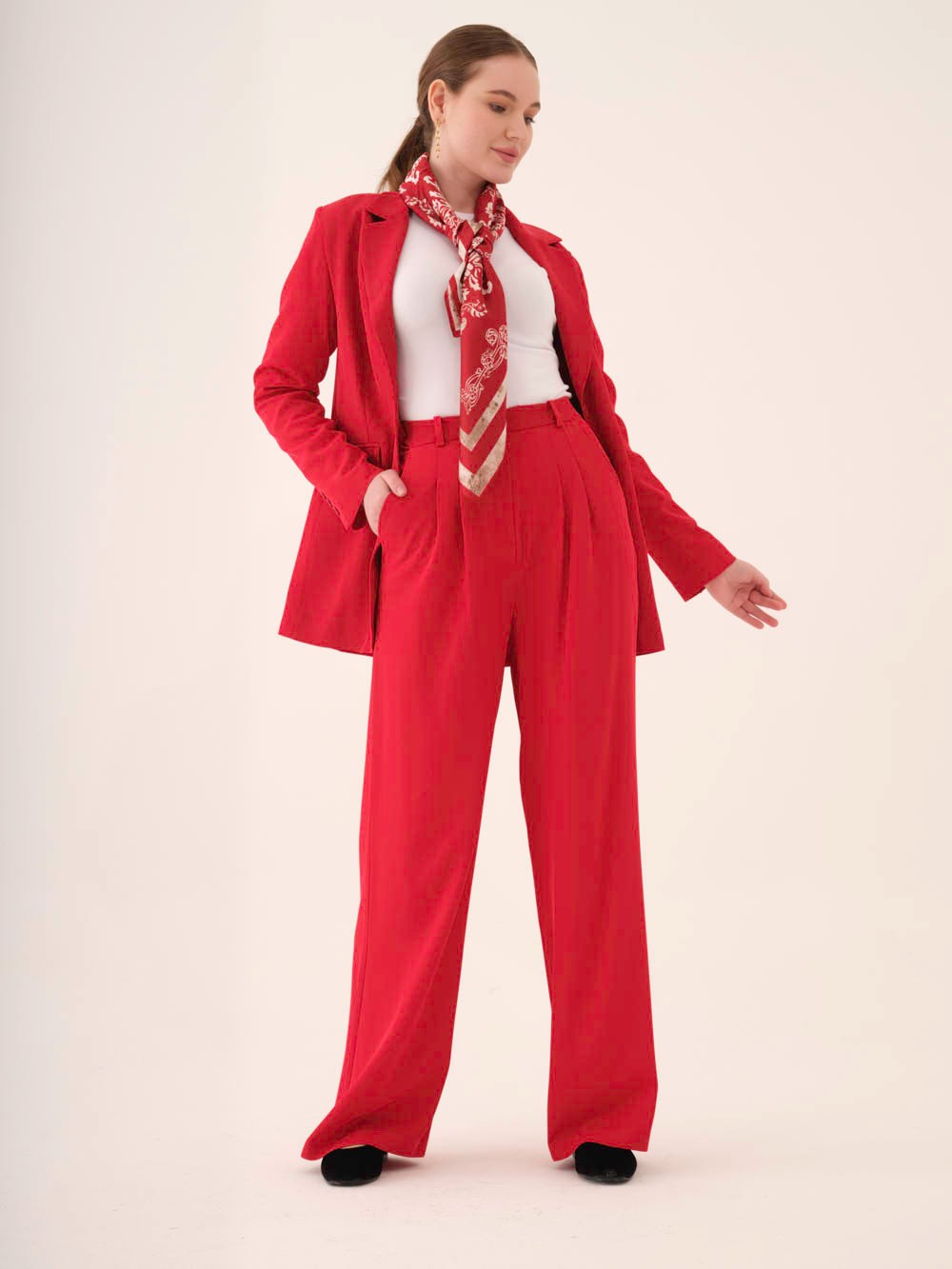 CHERRY RED SUIT