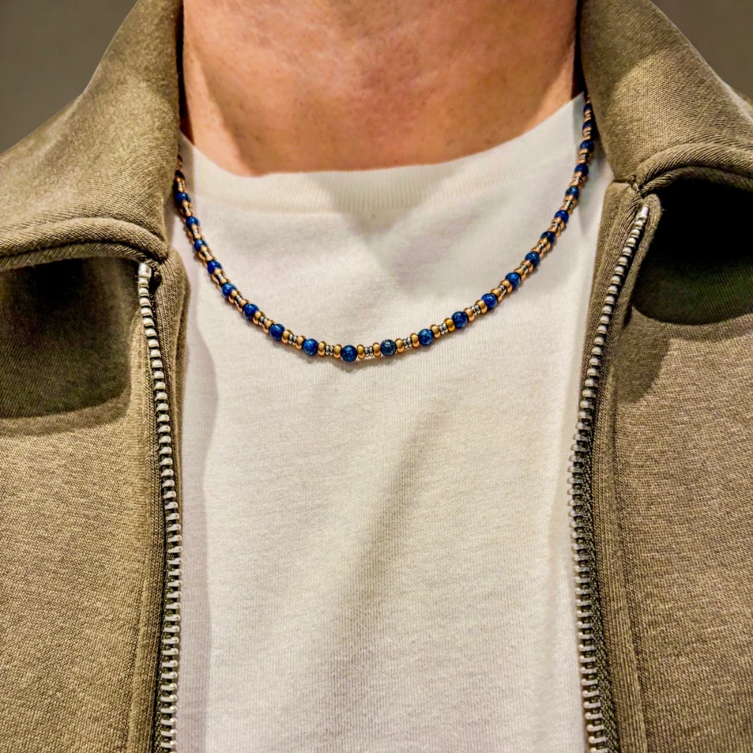 Aethra-Doğal Lapis Lazuli Taşlı Çelik Kolye