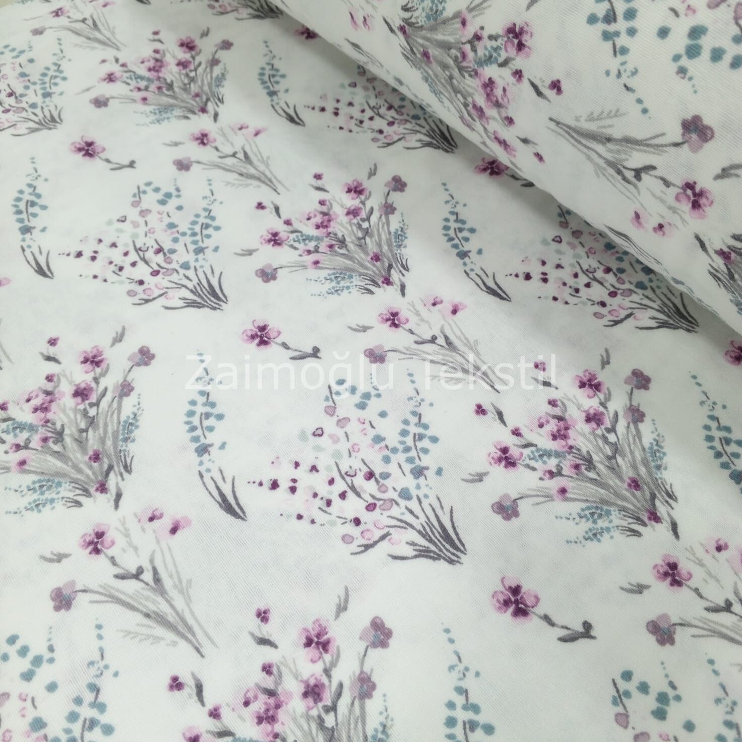 Çiçek Desen Flanel Pazen Kumaş