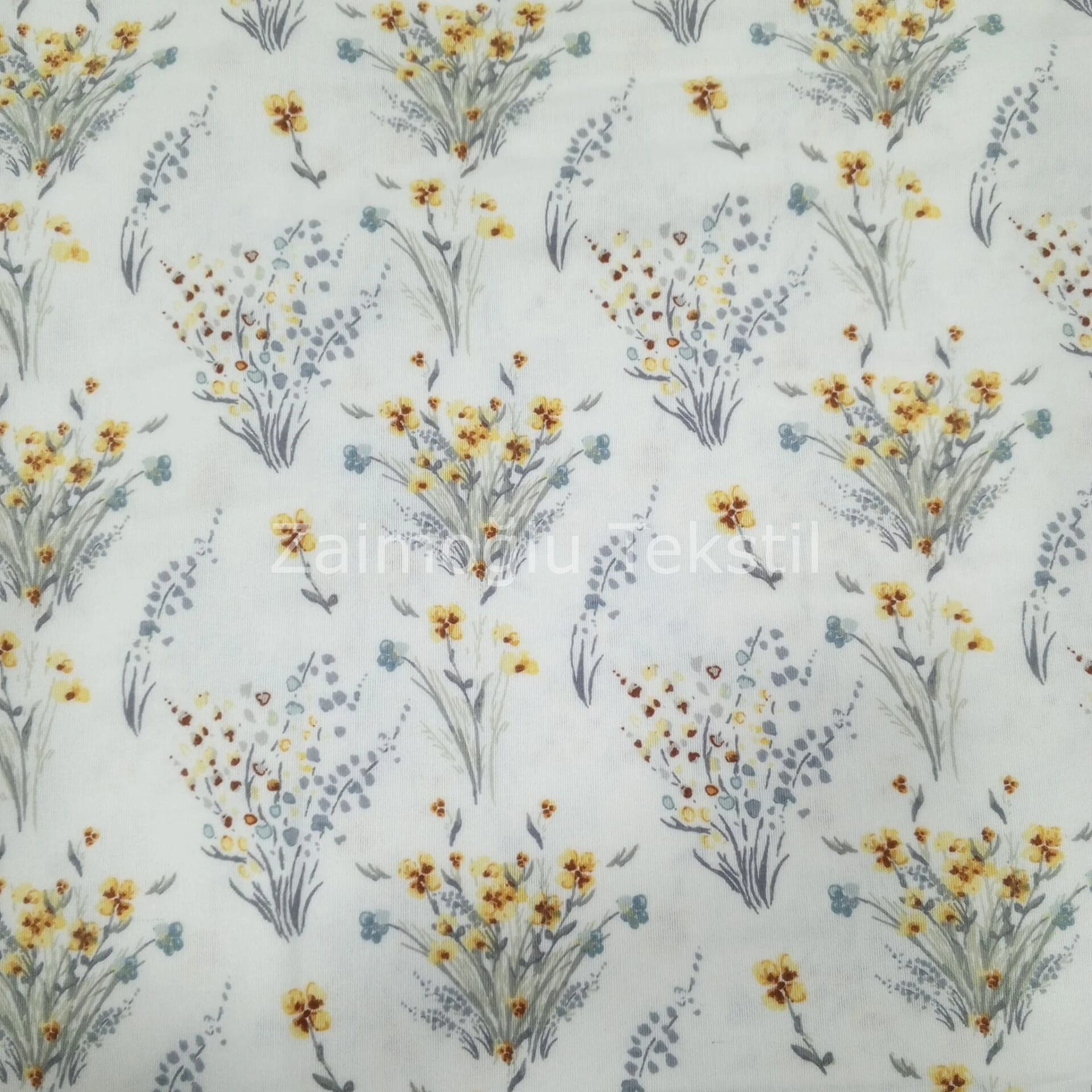 Çiçek Desen Flanel Pazen Kumaş