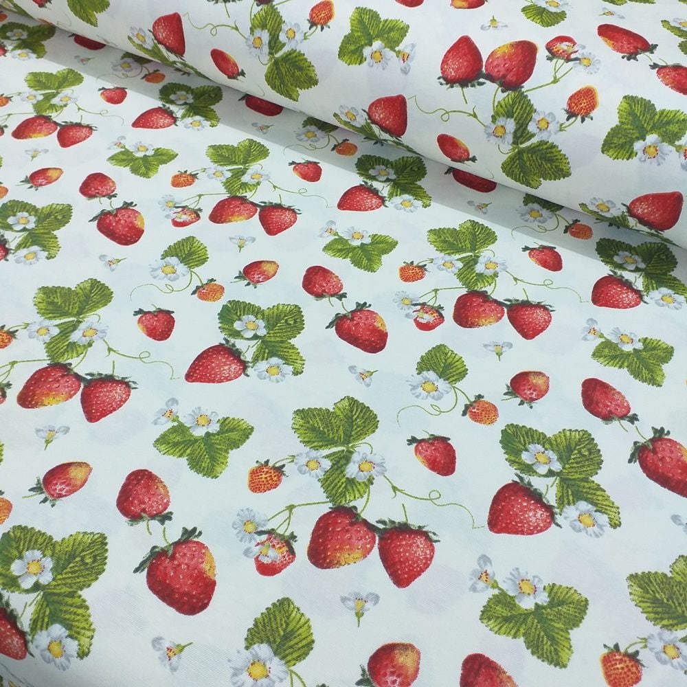 Çilek Desenli Duck (Panama Keteni) kumaşı