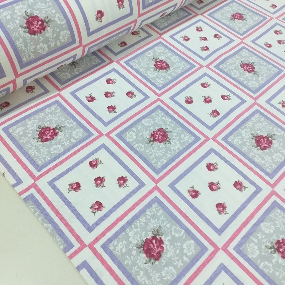 Ekoseli Güller duck kumaşı