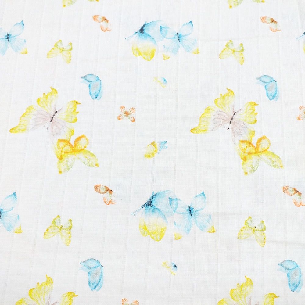 Kelebek Desenli Müslin Bezi Kumaşı