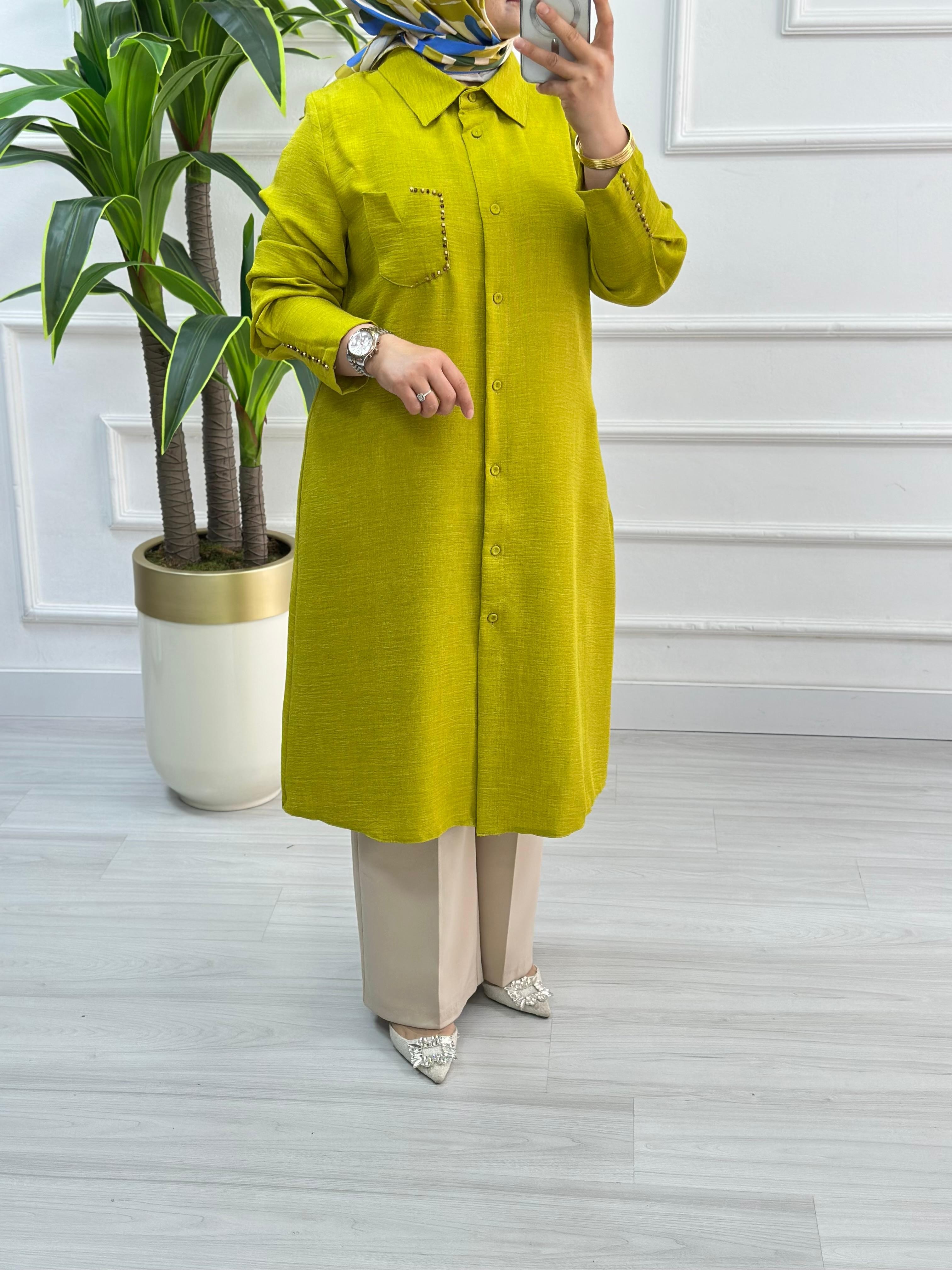 Önü Düğmeli Cebi Boncuklu Tunik 2710