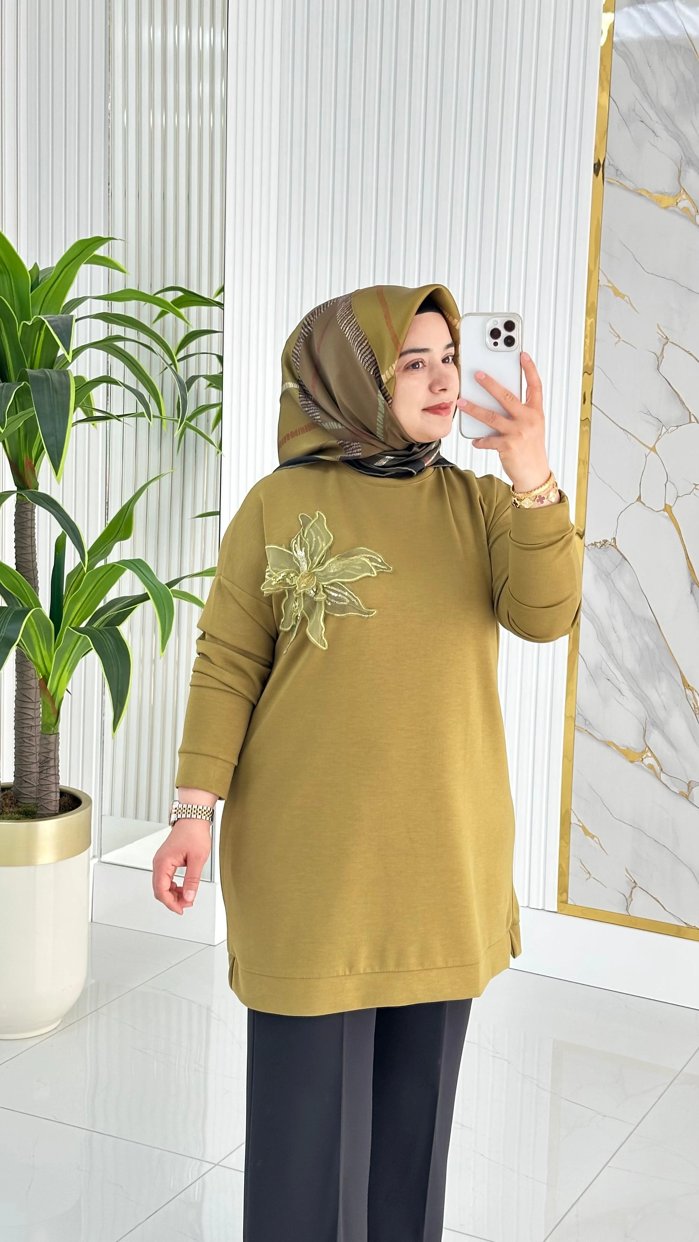 Kado Çiçek Desenli Tunik 7346 - Yağ Yeşili