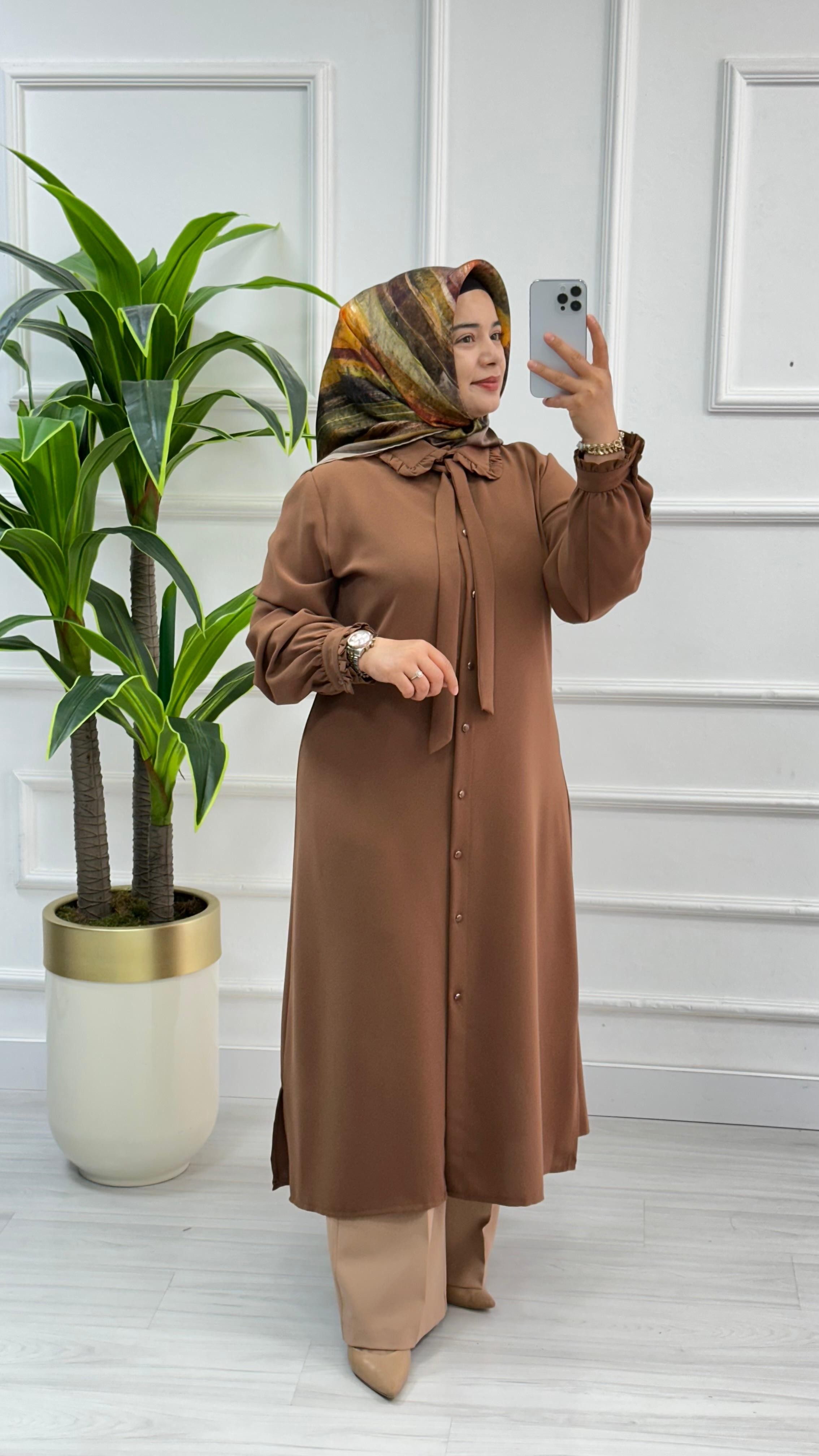 Alesya Bebe Yakalı Fırfırlı Fular Detaylı Tunik 4866 - Kahverengi