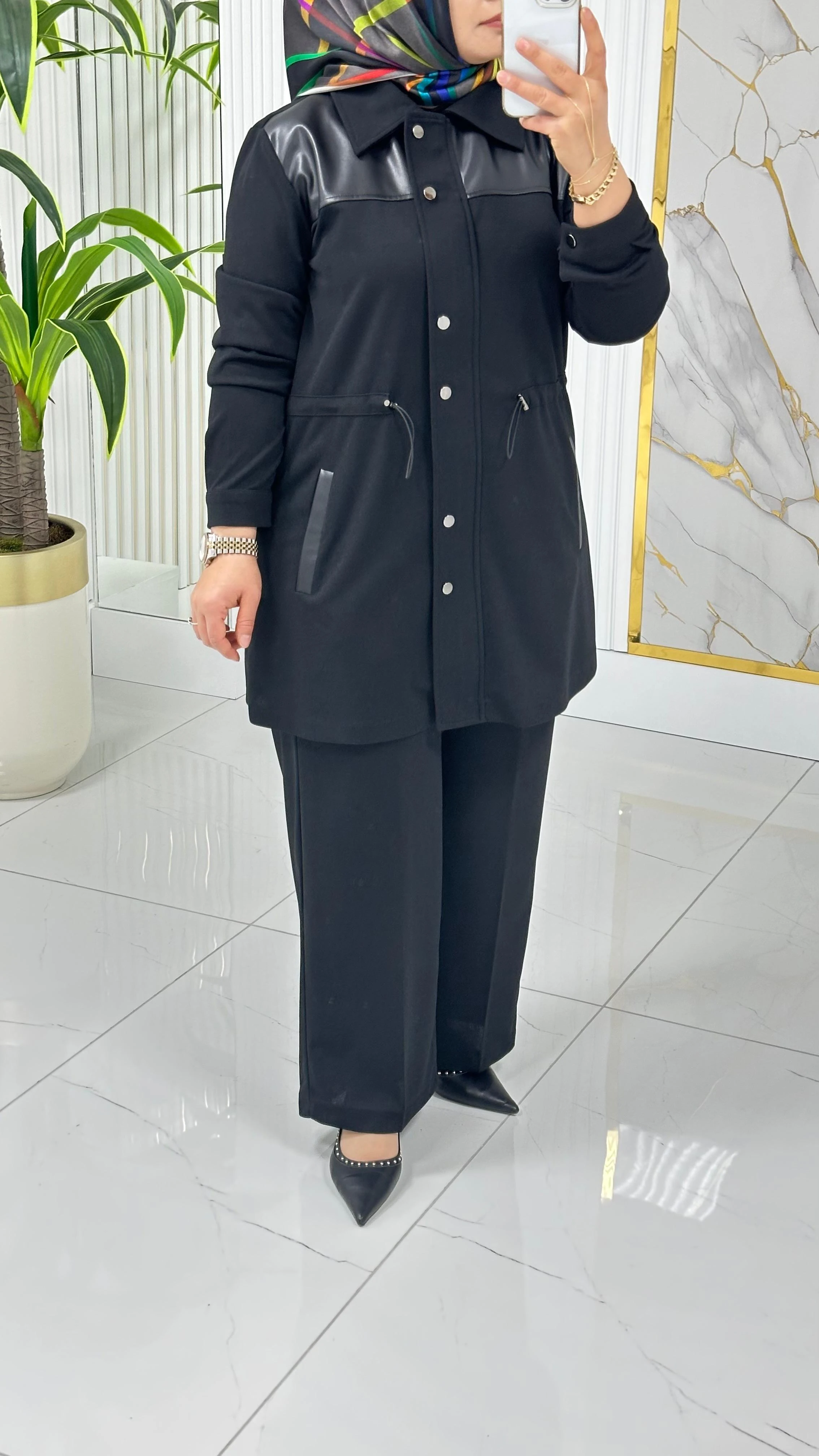 ÇINAR ÖZKAN DERİ DETAYLI İKİLİ TAKIM 2235 - Siyah