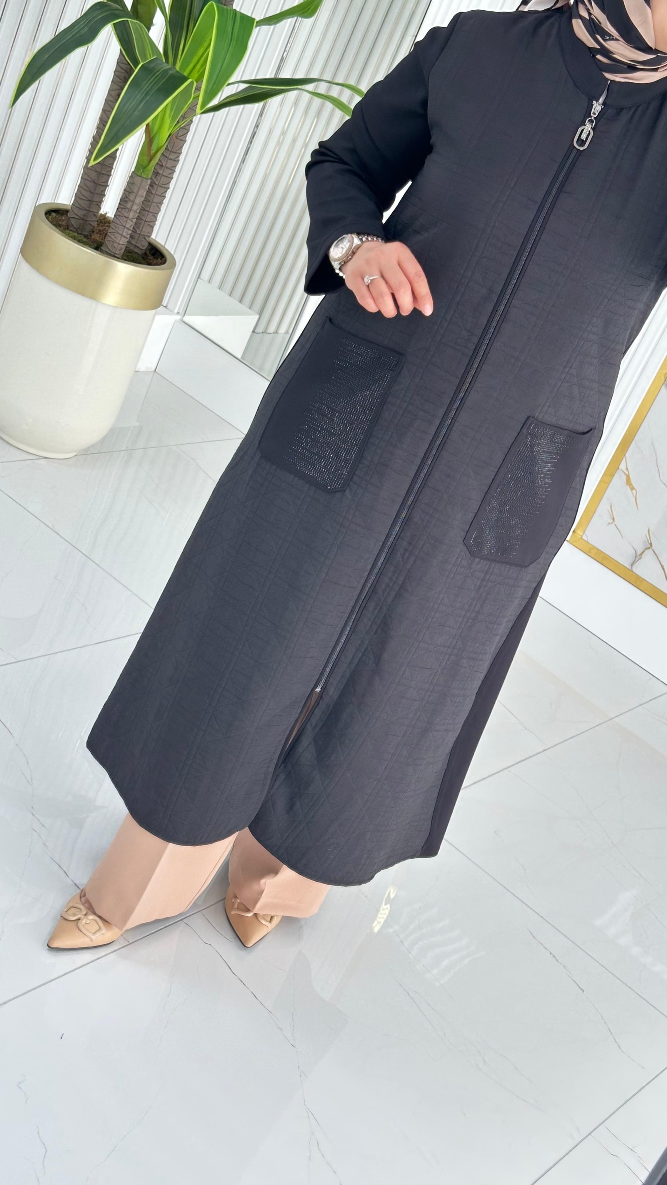 Haya Önü Fermuarlı Kapüşon Cepli Kadın Kapitone Kap 1634 - Siyah