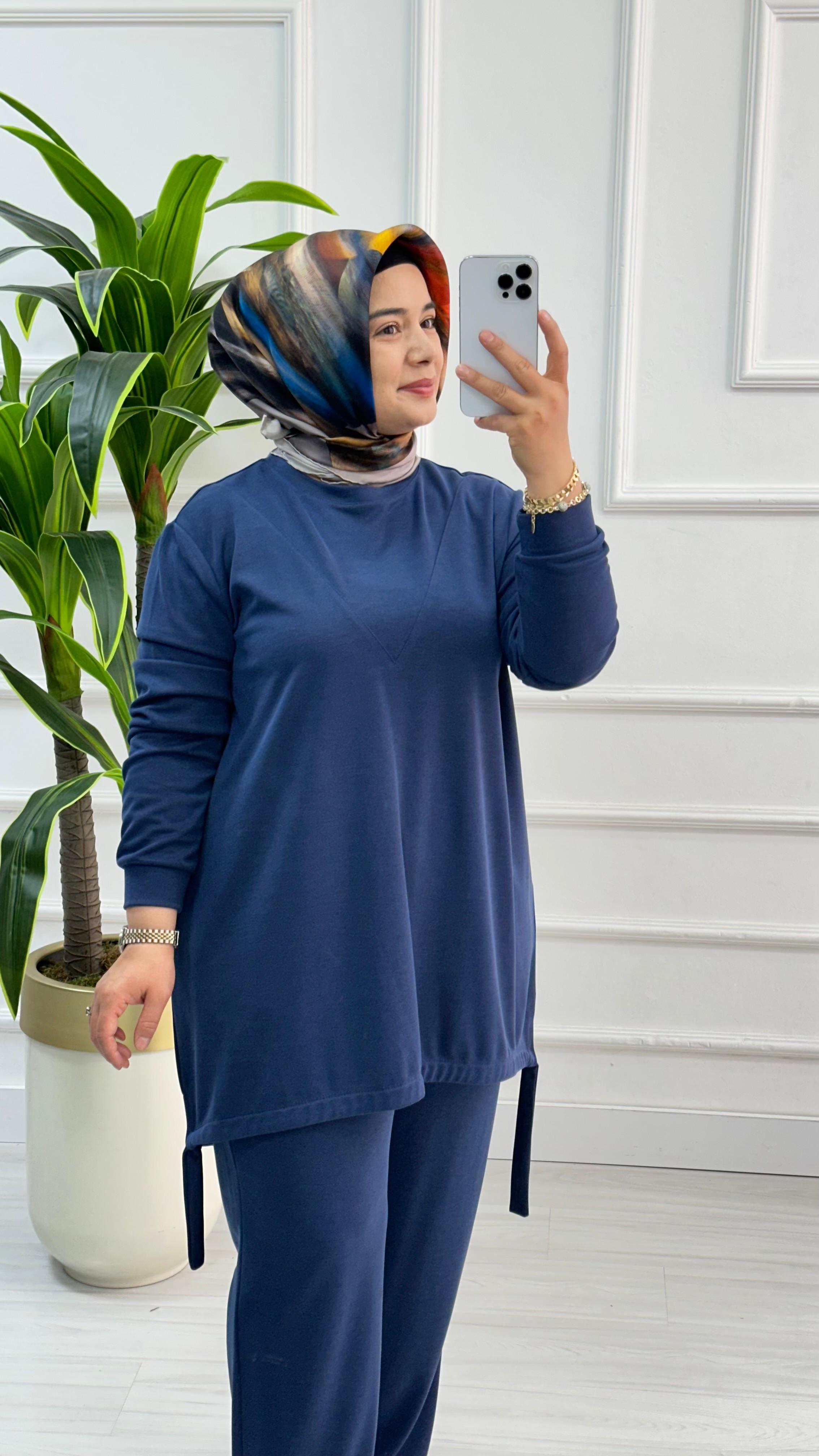 Düşük Omuz Önü Dikişli Tunik ve Pantolon Kadın İkili Takım KADO 7120 - Lacivert
