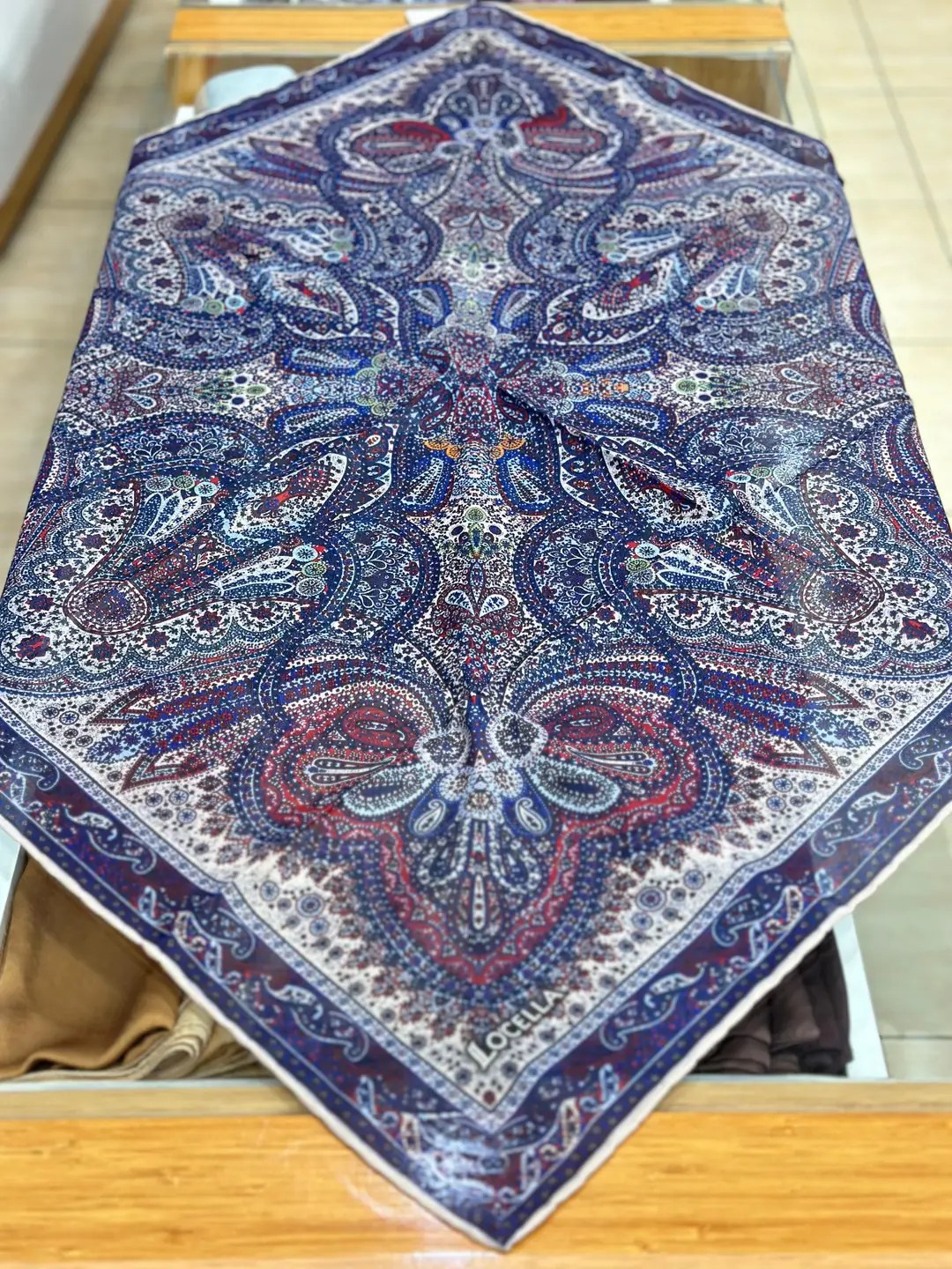 Locella Soft Pamuk Eşarp