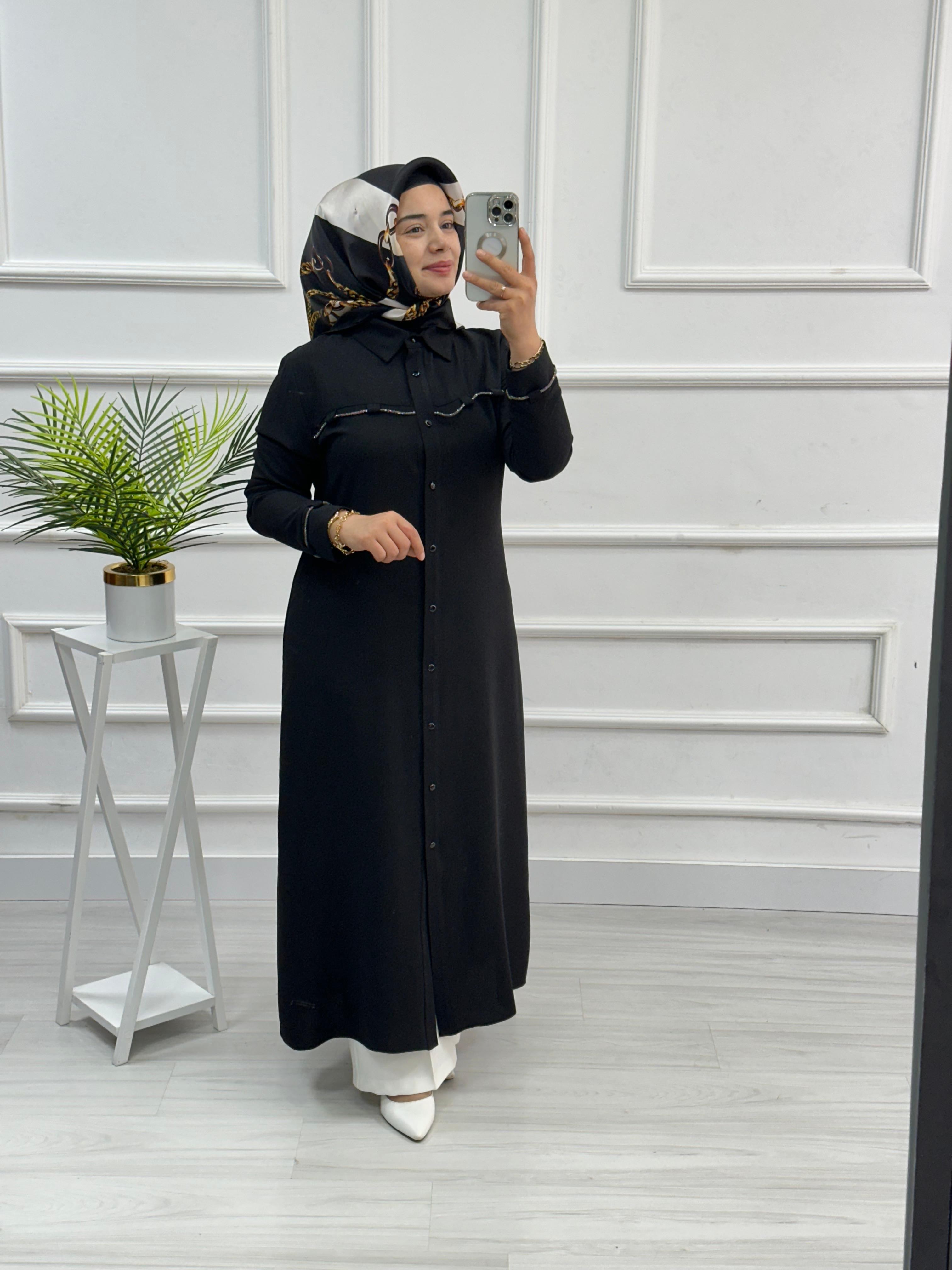 Kolları Ve Önü Taş Detaylı Tunik 4712 - Siyah