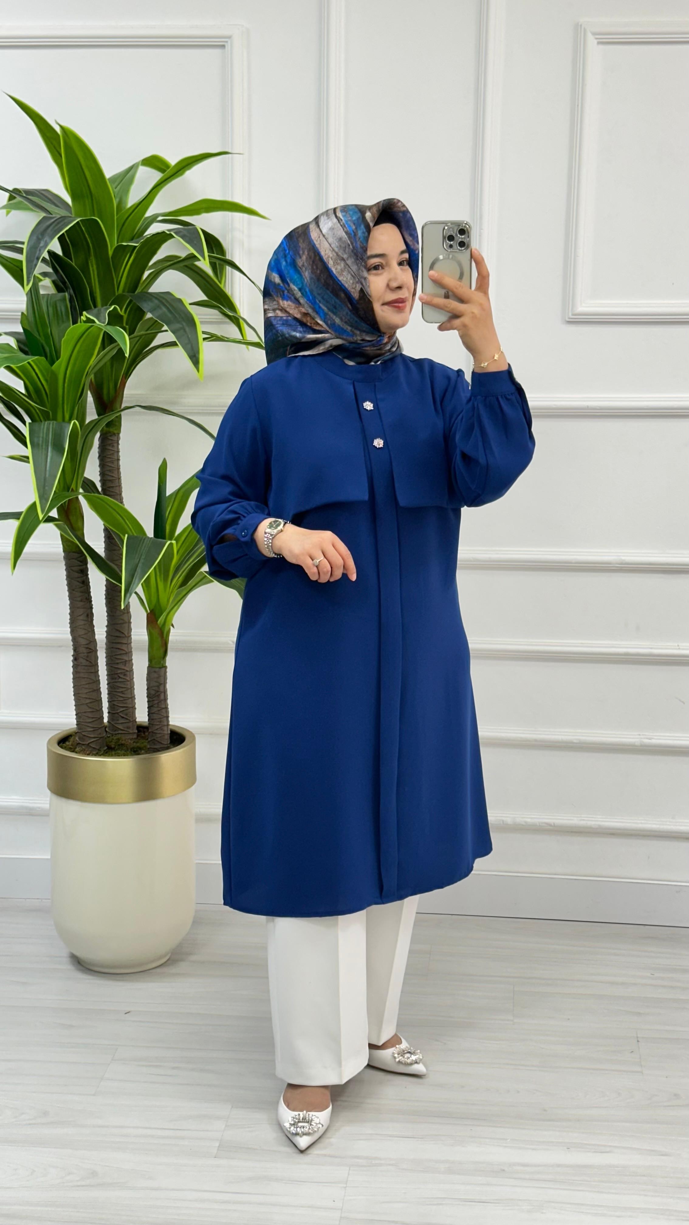 Alesya Taşlı Cepkenli Polo Krep Tunik 4887 - Saks Mavisi