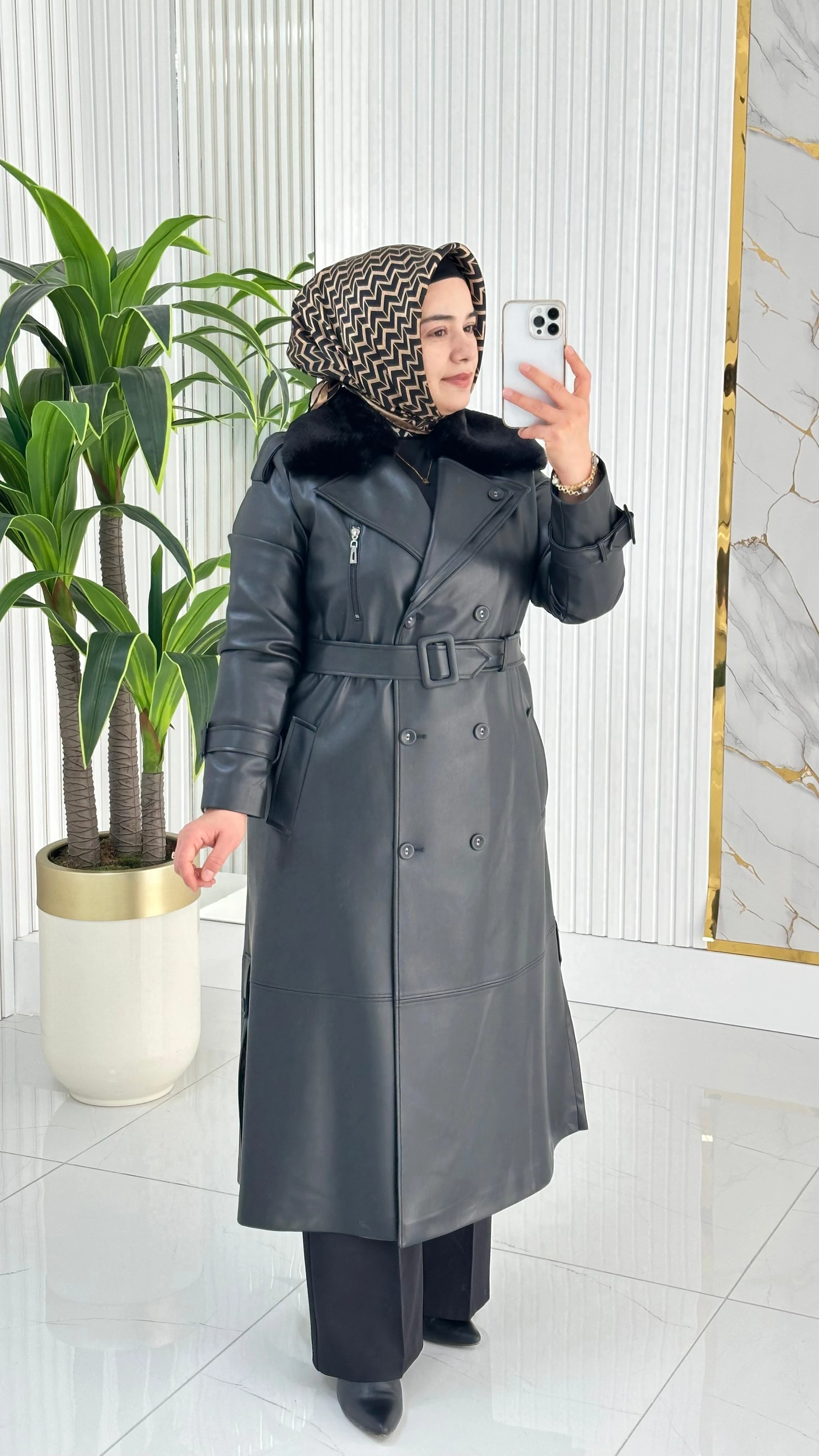 Zühre Kürk Yaka Fermuar Detaylı Deri Trençkot 1352