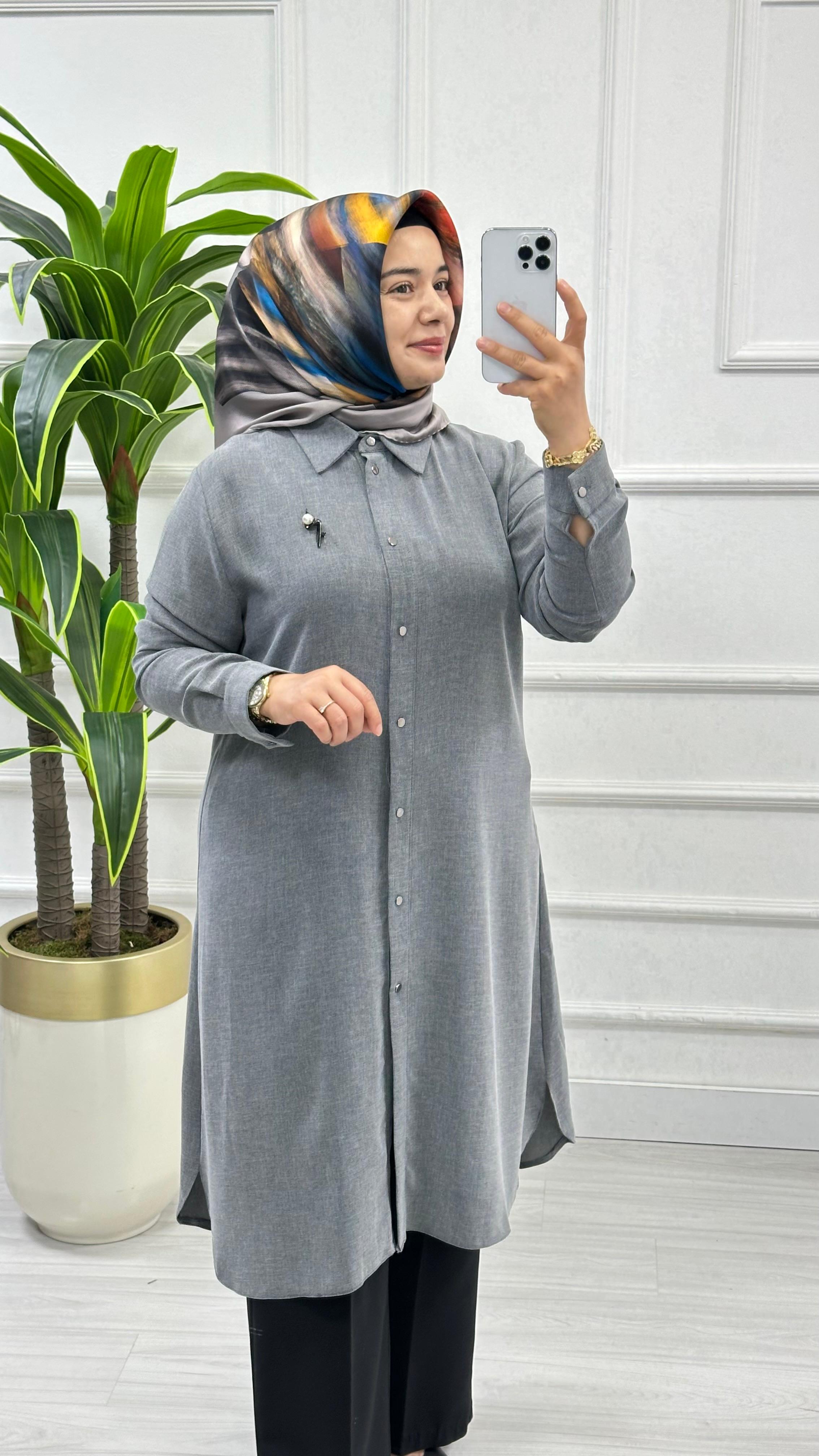 Çınar Özkan Toka Detaylı Kadın Tesettur Tunik 2005 - Gri