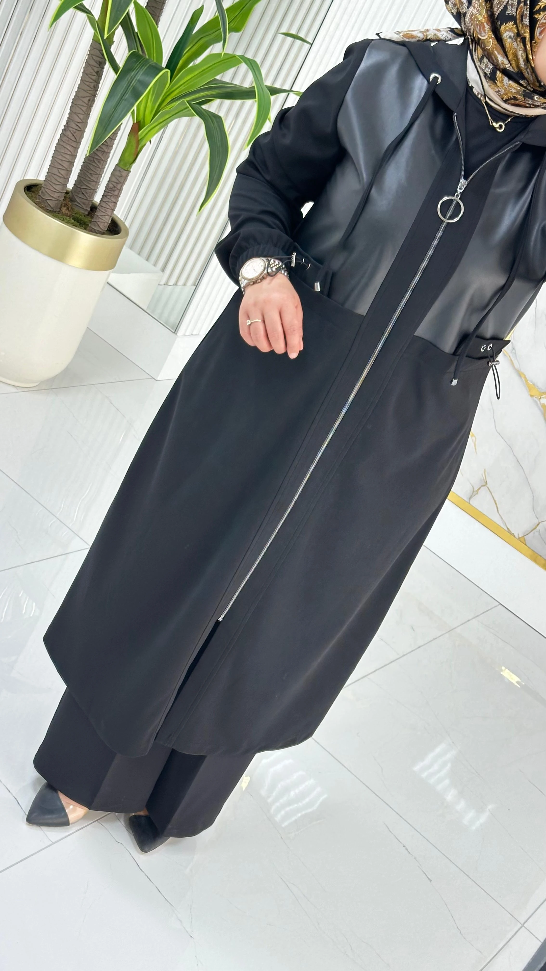 Önü Fermuarlı Deri Kombinli Kadın Giyçık Kap 2278 - Siyah