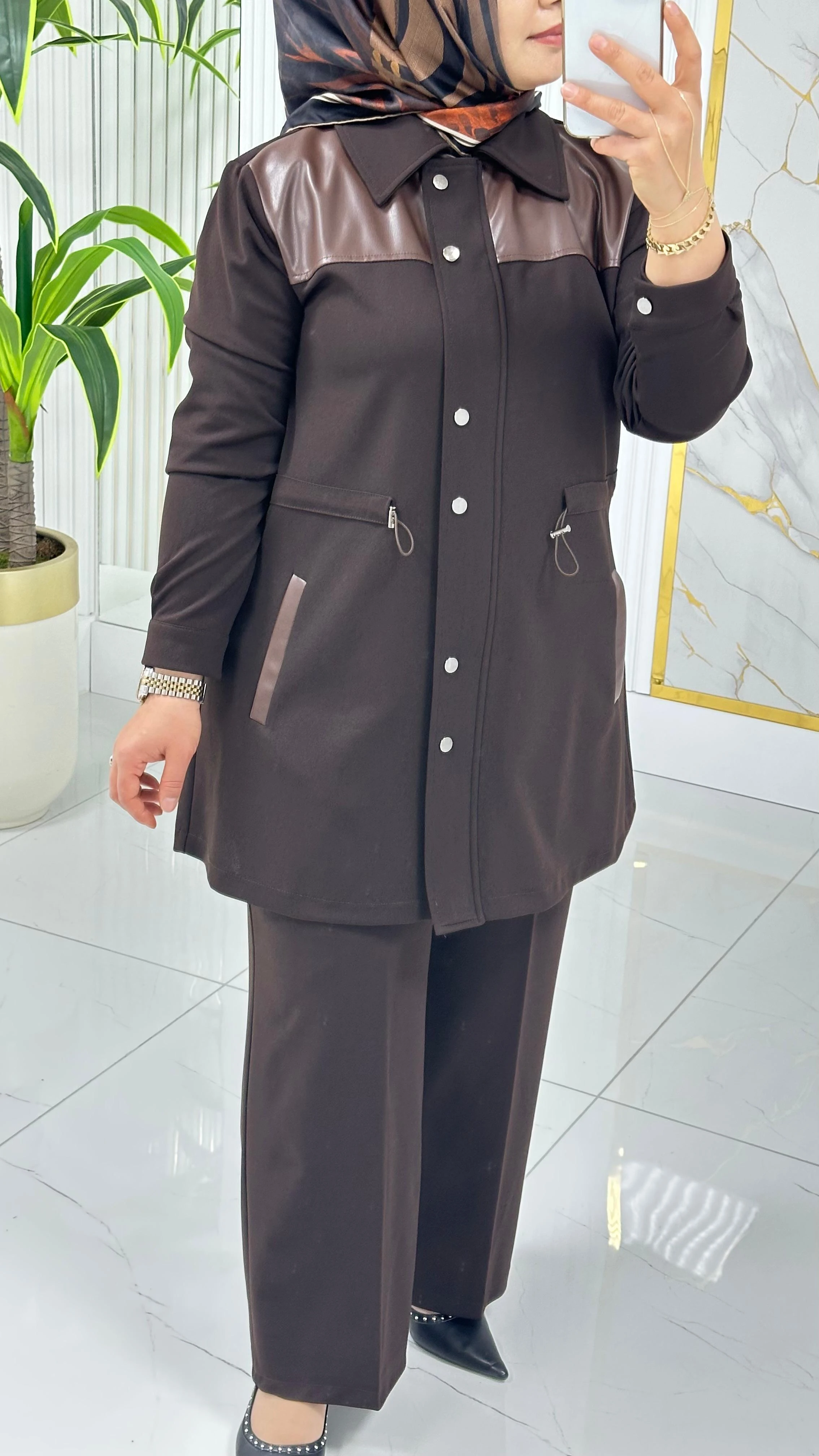 ÇINAR ÖZKAN DERİ DETAYLI İKİLİ TAKIM 2235 - Kahverengi