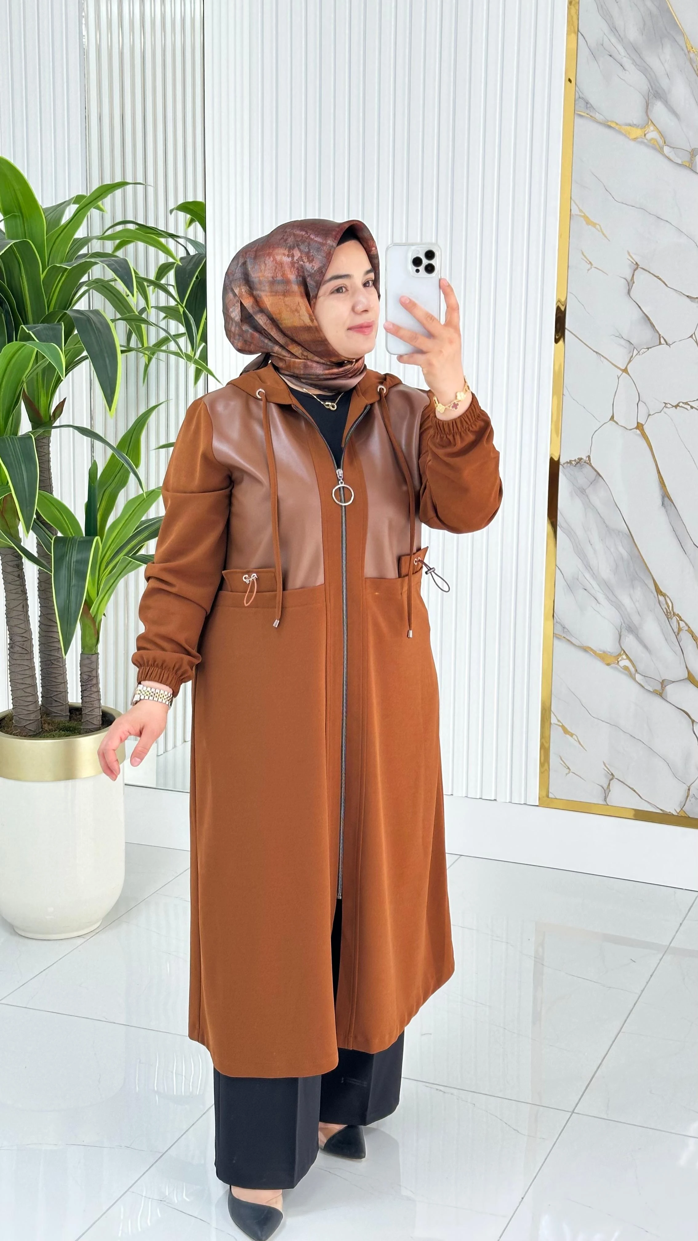 Önü Fermuarlı Deri Kombinli Kadın Giyçık Kap 2278 - Taba