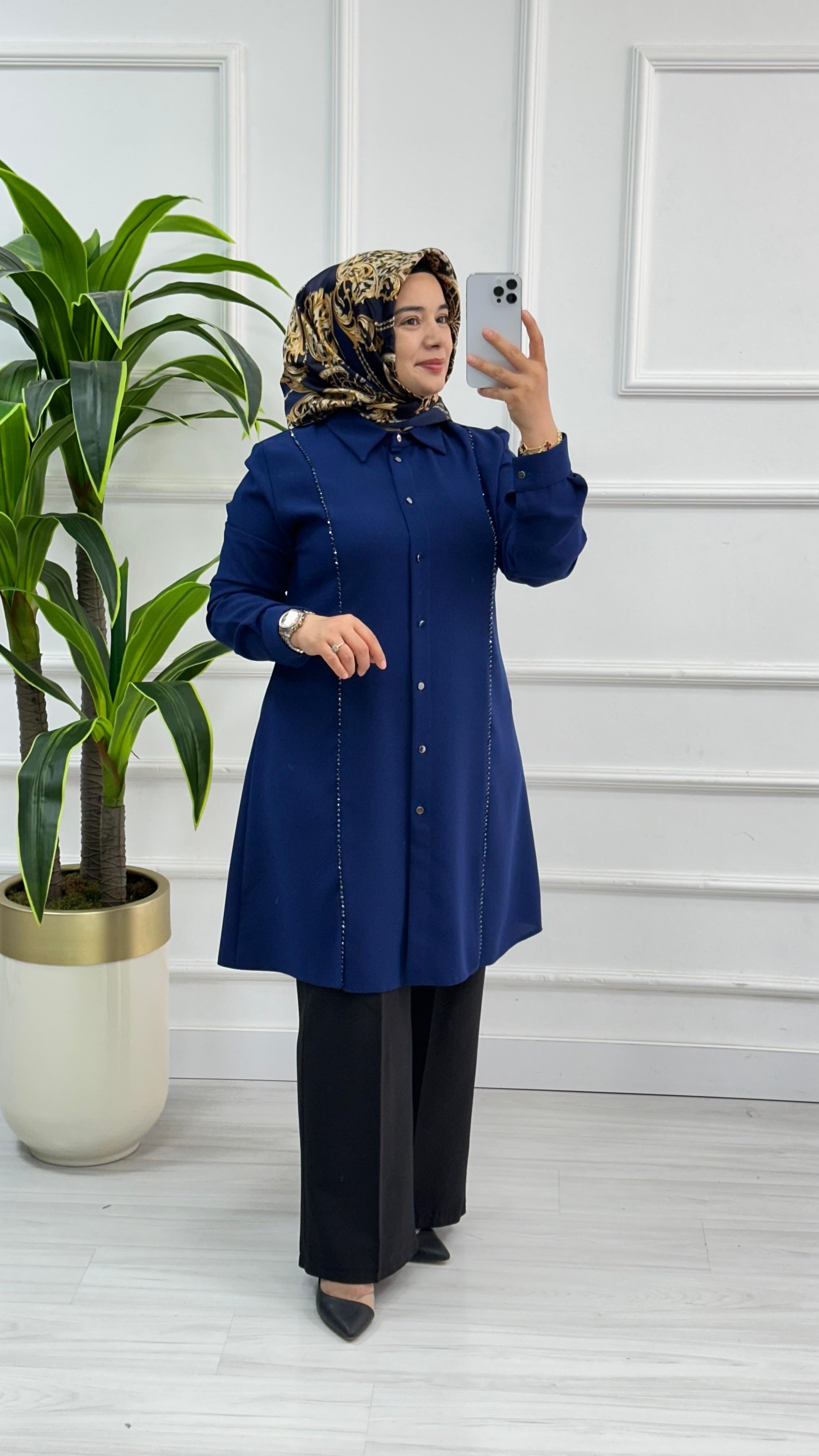 Çınar Özkan Boydan Taş İşlemeli Tunik 2060