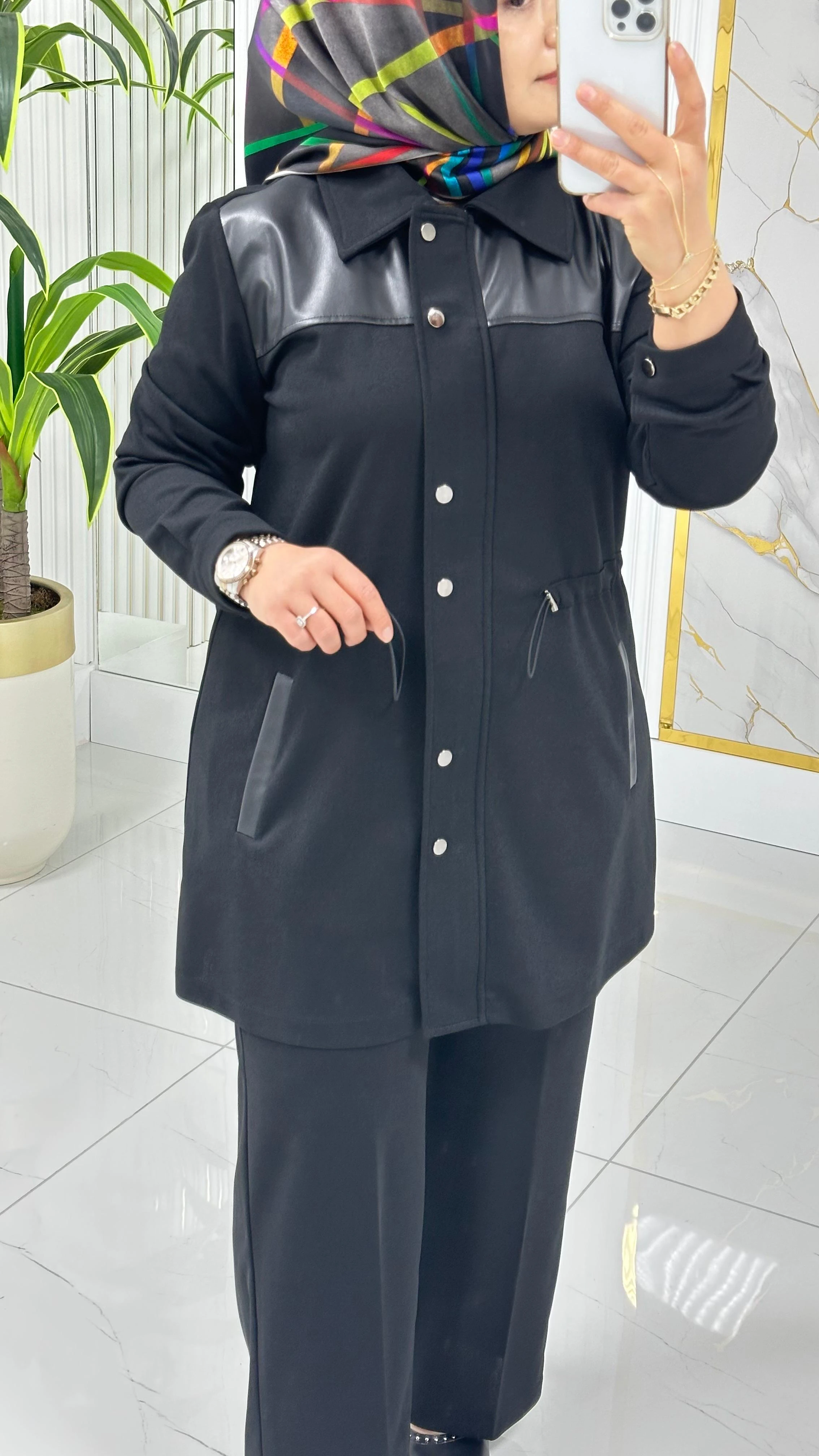 ÇINAR ÖZKAN DERİ DETAYLI İKİLİ TAKIM 2235 - Siyah