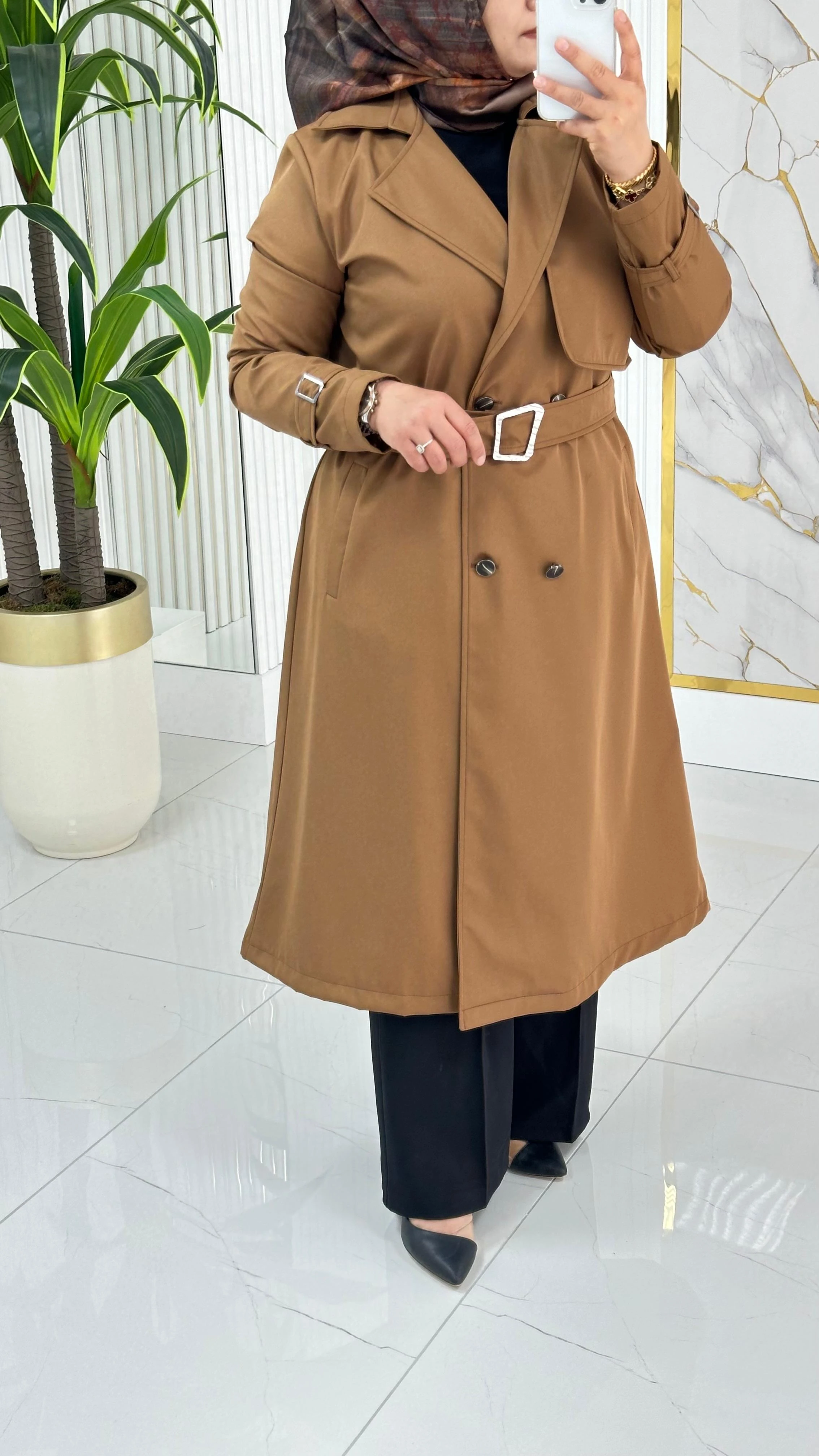 Çınar Özkan Kruvaze Yaka Düğmeli Beli Kemerli Kadın Trench Kap 2280 - Taba