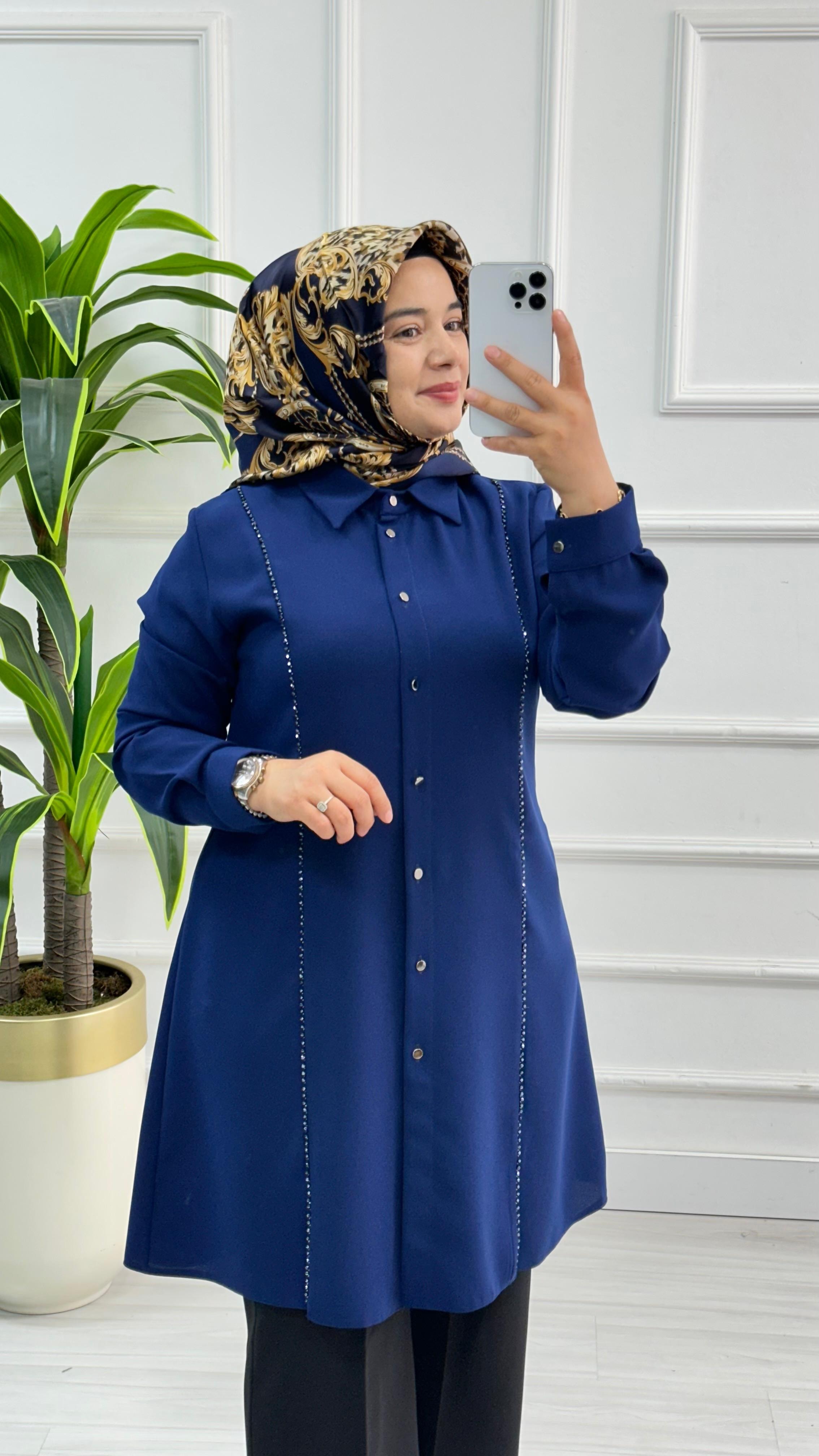 Çınar Özkan Boydan Taş İşlemeli Tunik 2060