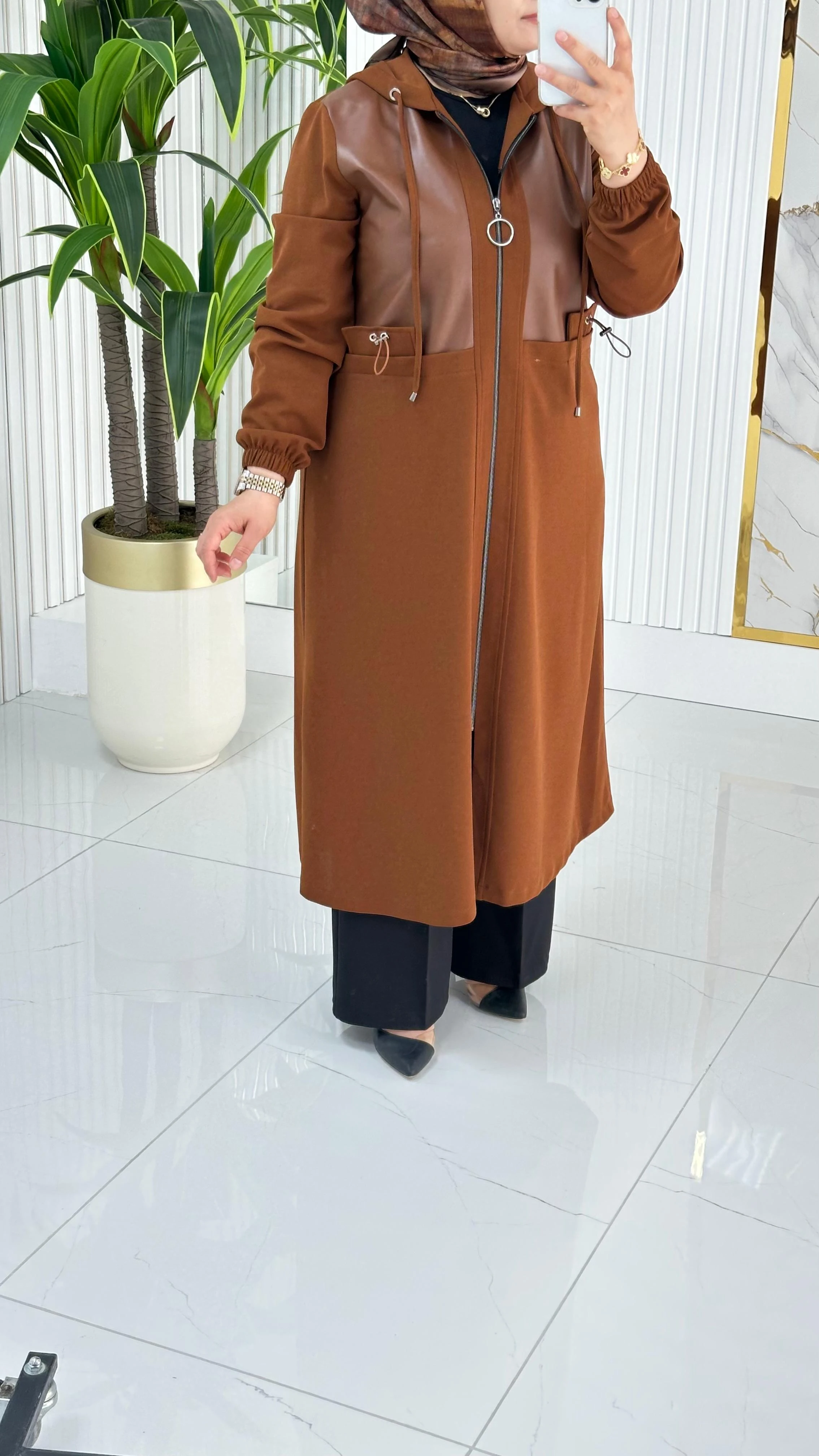 Önü Fermuarlı Deri Kombinli Kadın Giyçık Kap 2278 - Taba