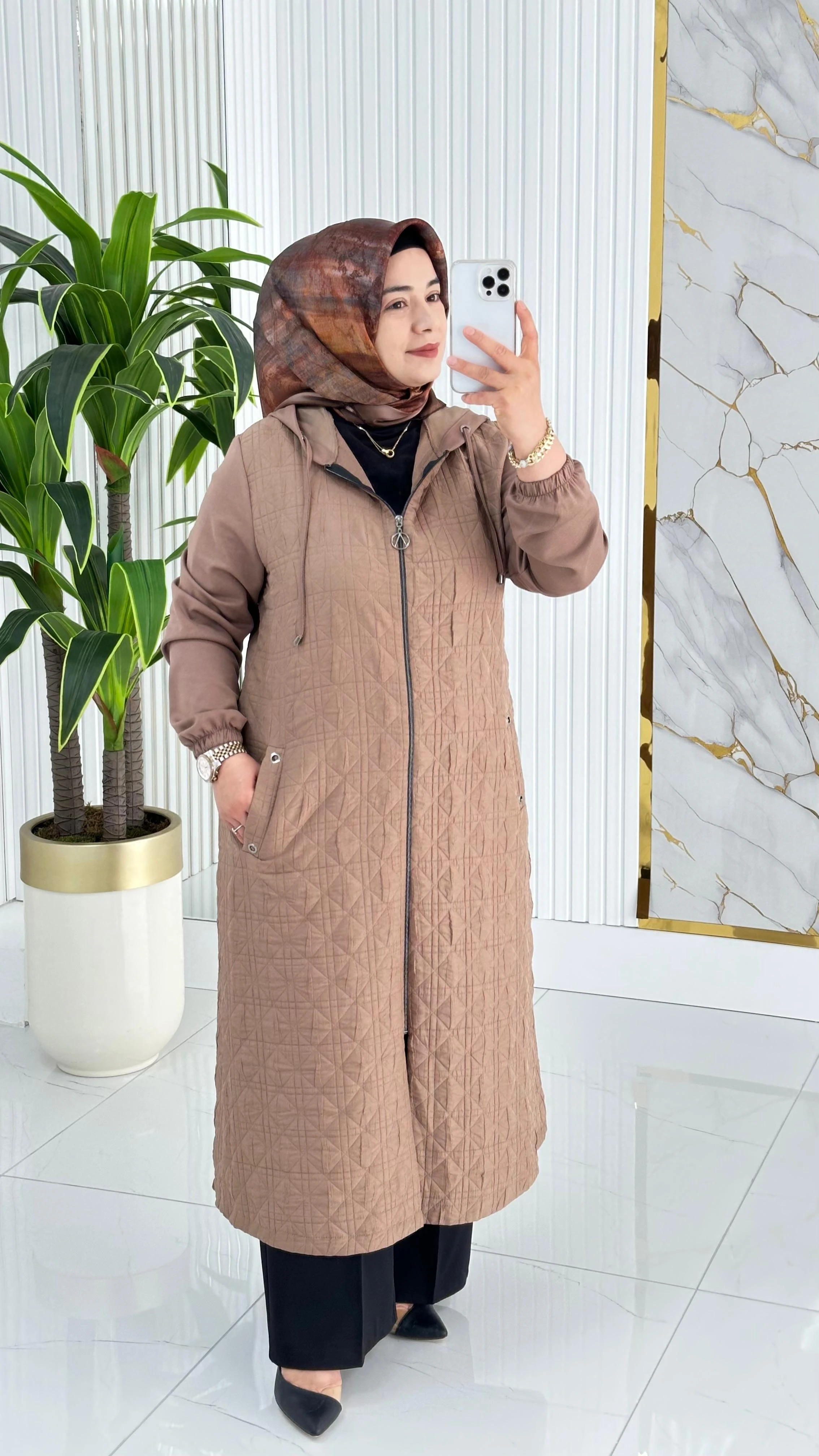 Çınar Özkan Önü Fermuarlı Cepli Kadın Kapitone Kap 2265 - Vizon