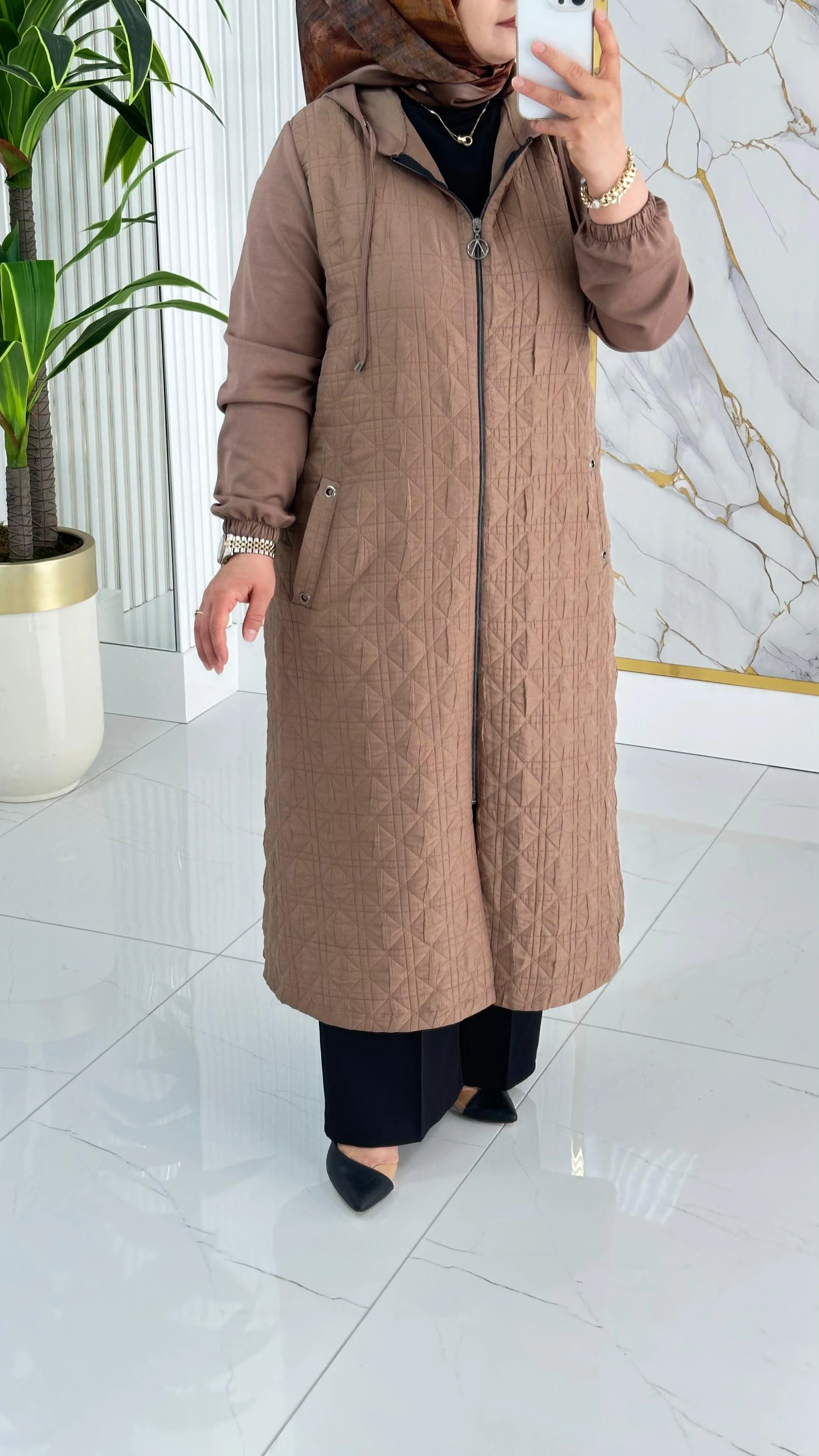 Çınar Özkan Önü Fermuarlı Cepli Kadın Kapitone Kap 2265 - Vizon