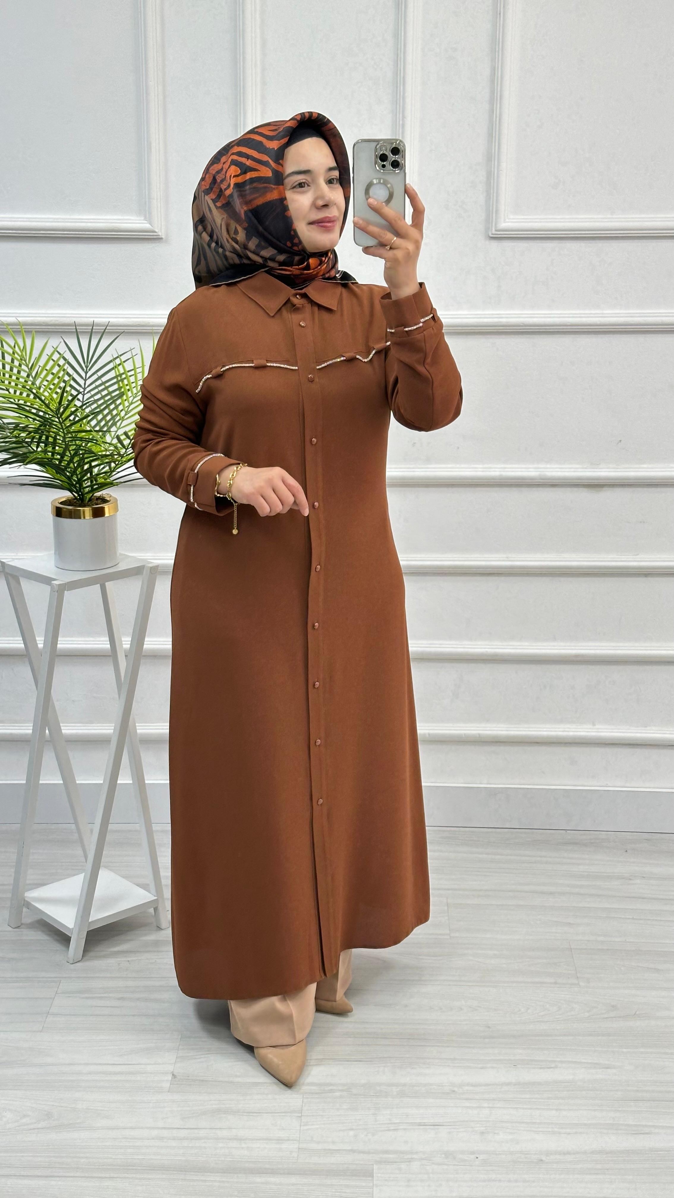 Kolları Ve Önü Taş Detaylı Tunik 4712 - Taba