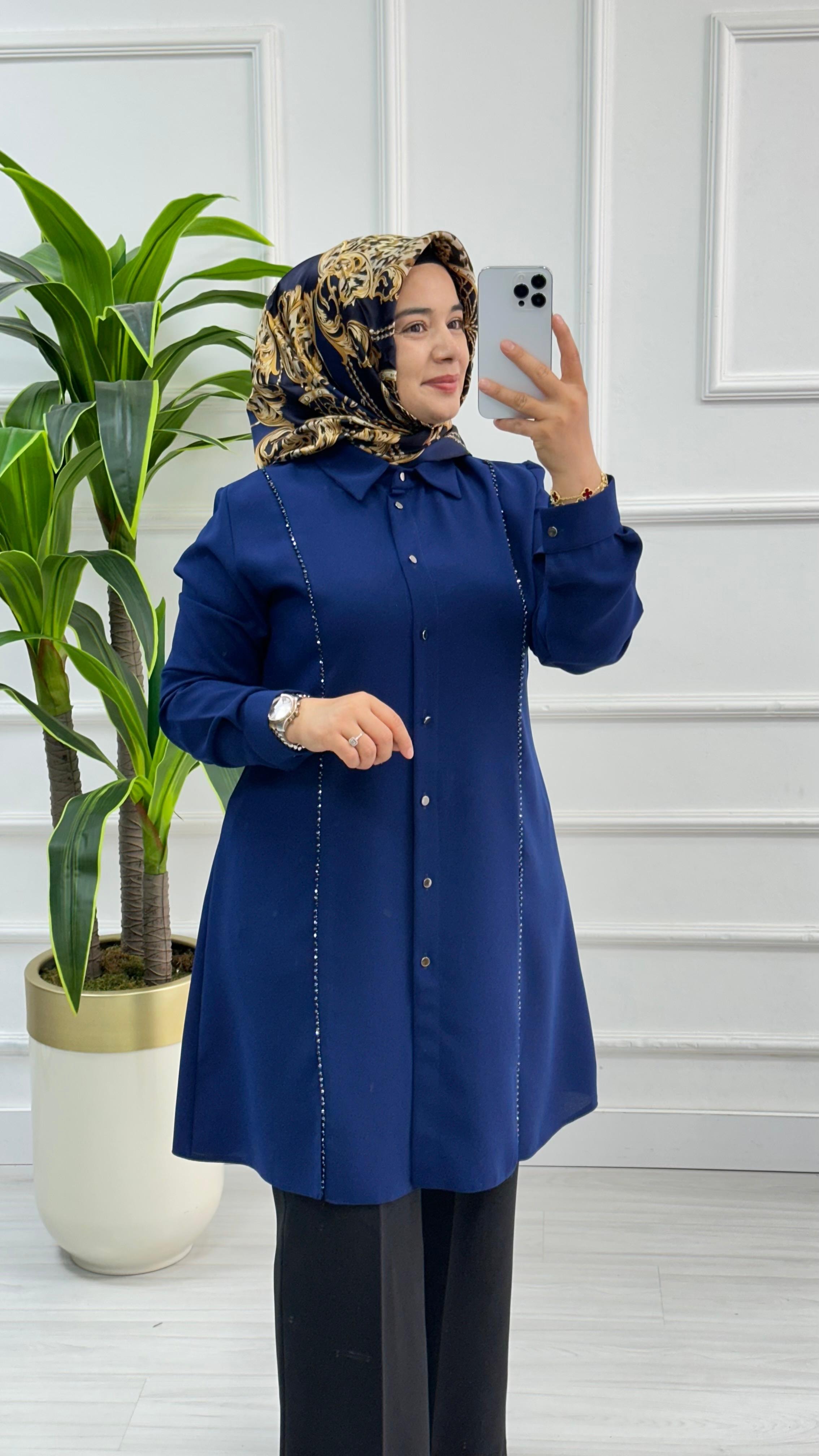 Çınar Özkan Boydan Taş İşlemeli Tunik 2060