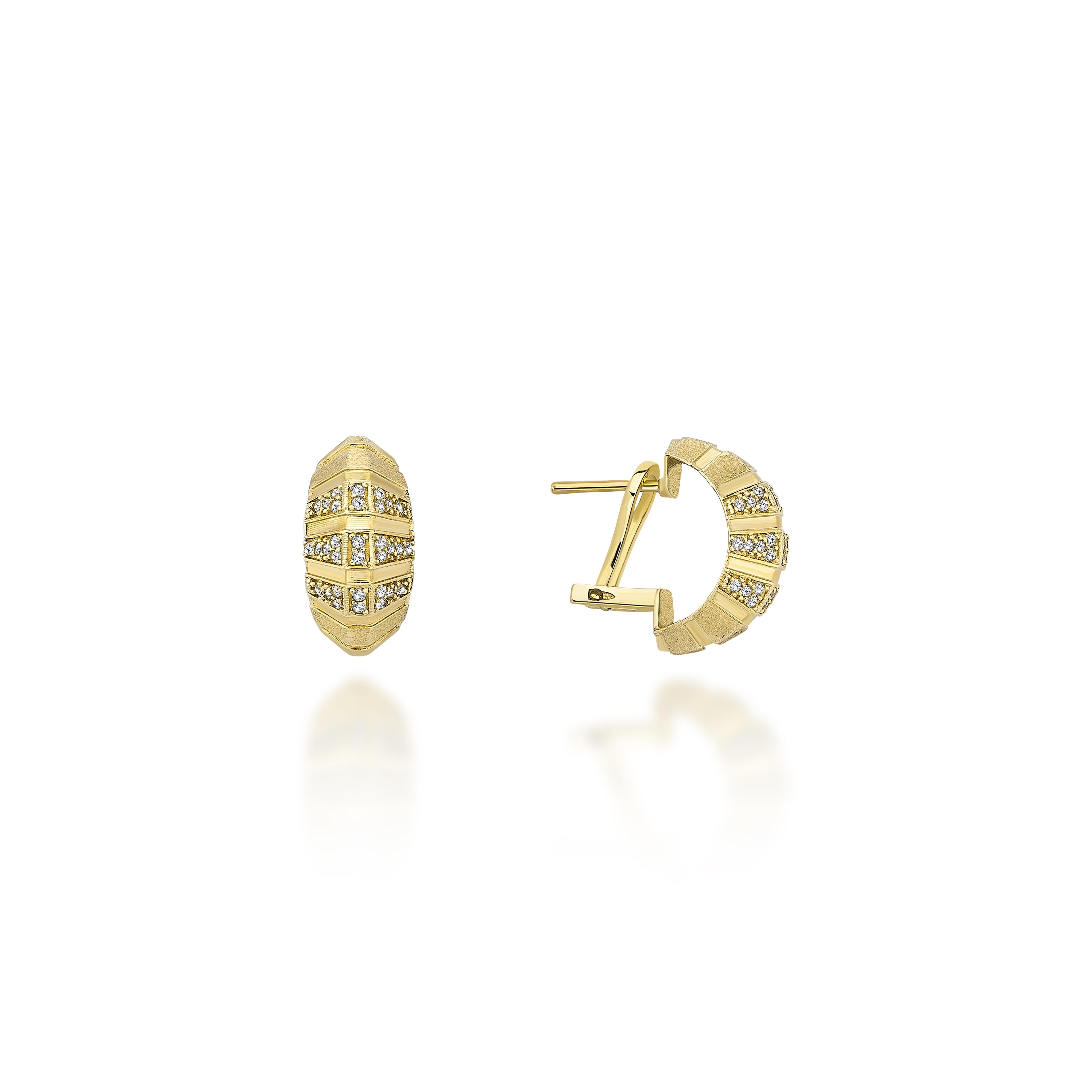 Eleganza Curvy Earring