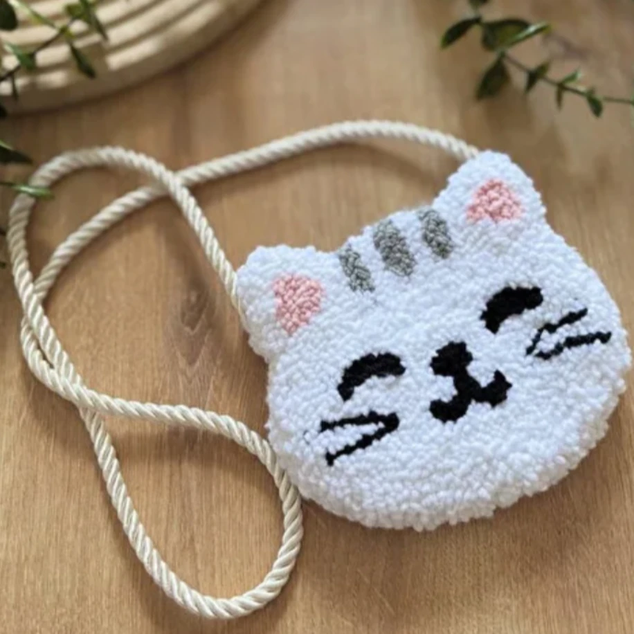 NGN COLLECTİON Kedi Figürlü Punch El Yapımı Peluş Çocuk Çantası – Sevimli Omuz Çantası