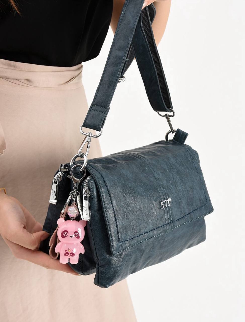 IŞIKLI CHARM HEDİYELİ %100 HAKİKİ DERİ 3 GÖZLÜ ÇAPRAZ ÇANTA 17M - Petrol Mavisi