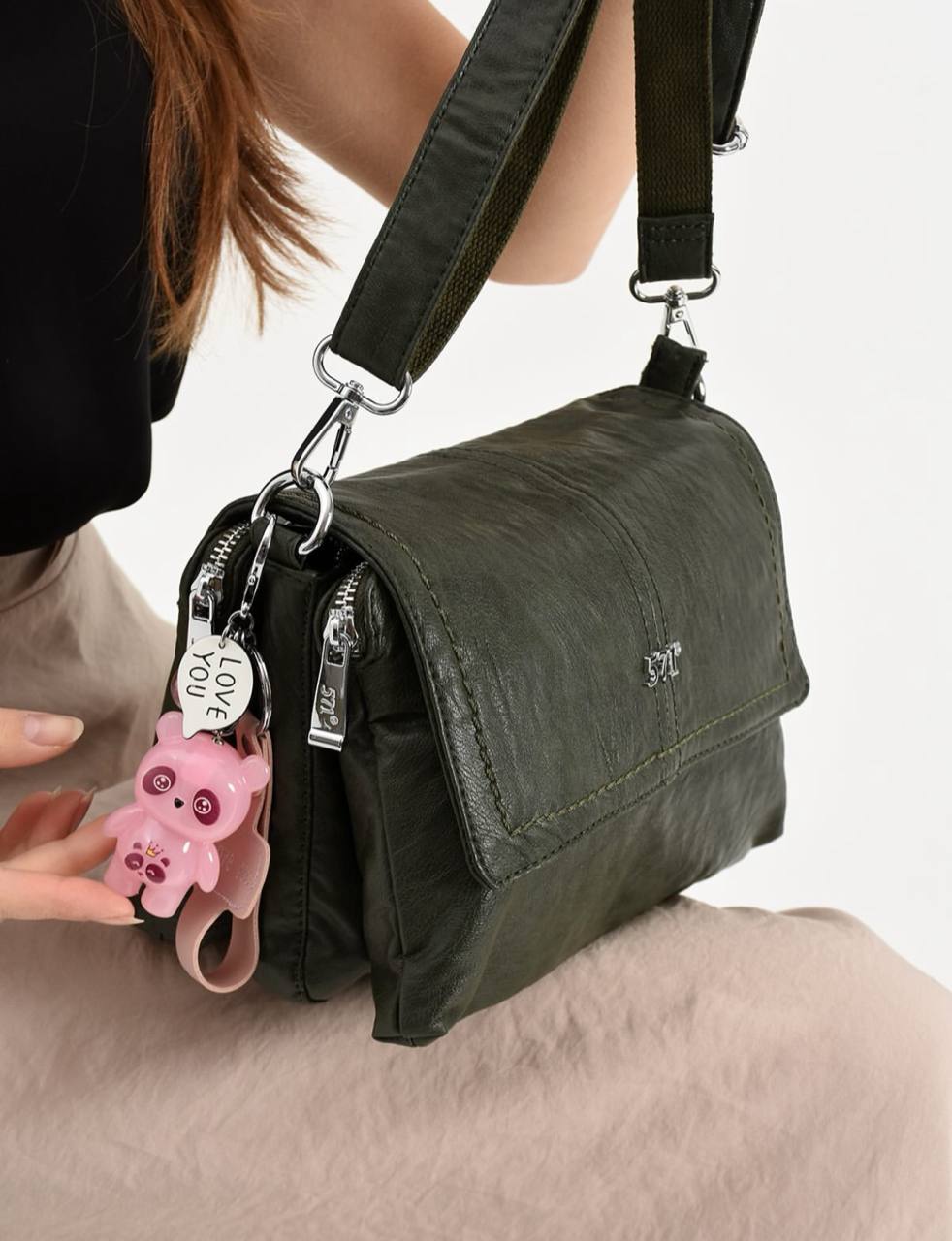IŞIKLI CHARM HEDİYELİ %100 HAKİKİ DERİ 3 GÖZLÜ ÇAPRAZ ÇANTA  - Yeşil