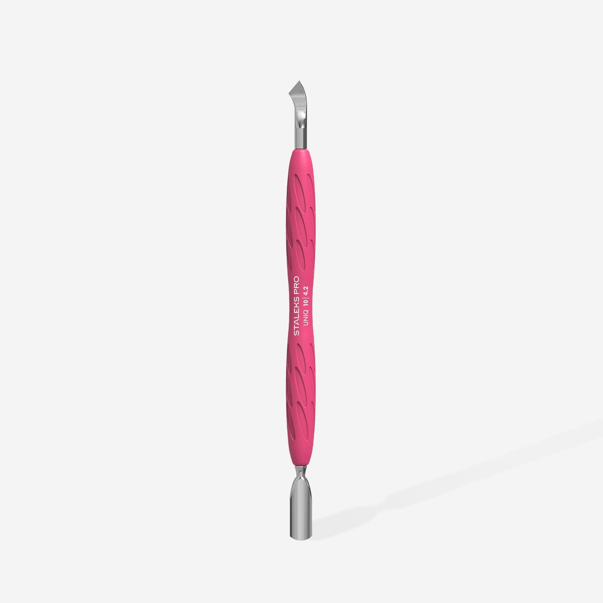 Staleks ''Gummy'' UNIQ 10 TYPE 4.2 Silikon Saplı Tırnak Eti İtici (Dar Yuvarlak İtici + Arkaya Çekilmiş Bıçak)