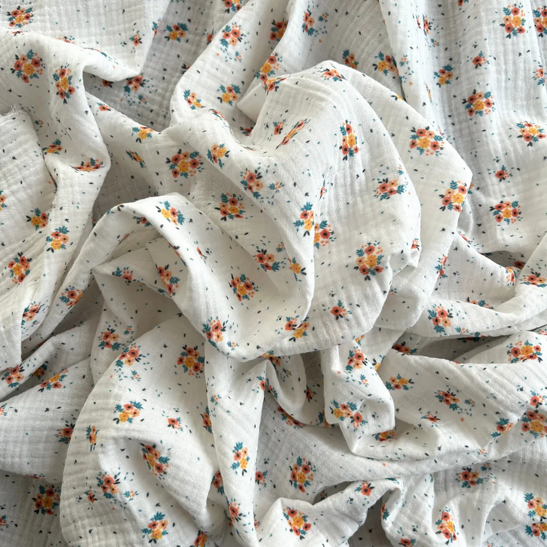 Toptan Müslin Kumaş / Çıtır Çiçek Desenli / DRY - 136 - Ekru-Turuncu