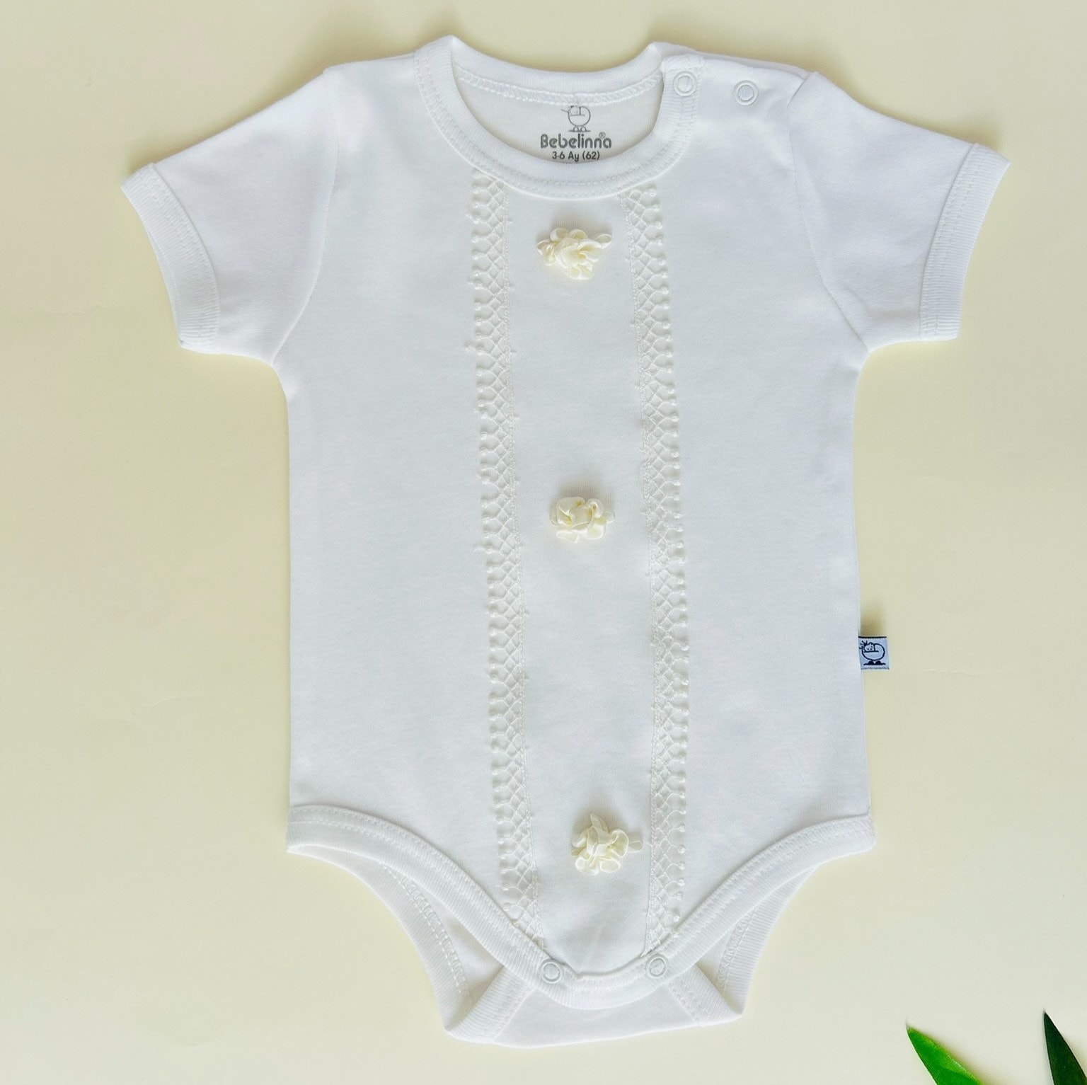 Modelli Kısa Kol Body