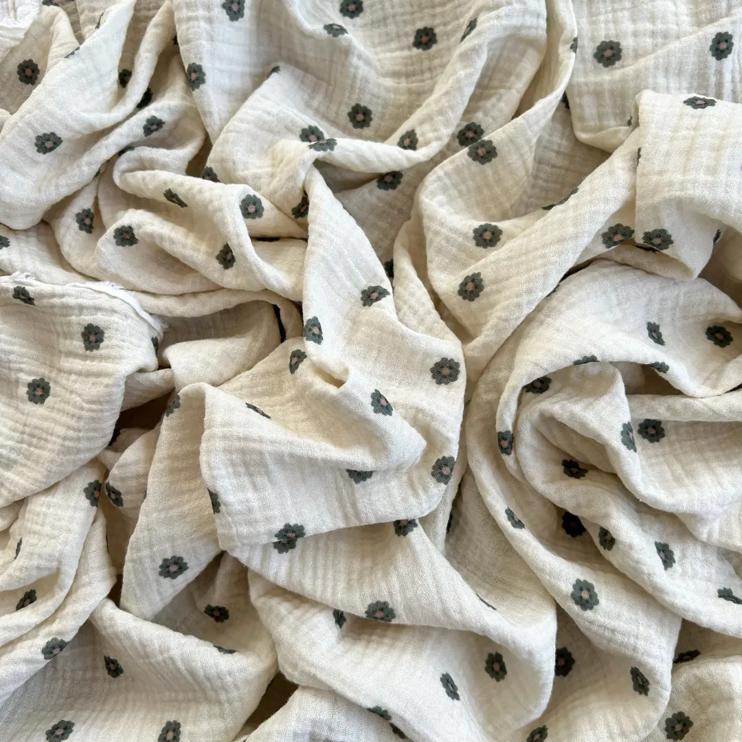 Toptan Müslin Kumaş / Minik Çıtır Çiçek Desenli / DRY - 140 - Yeşil