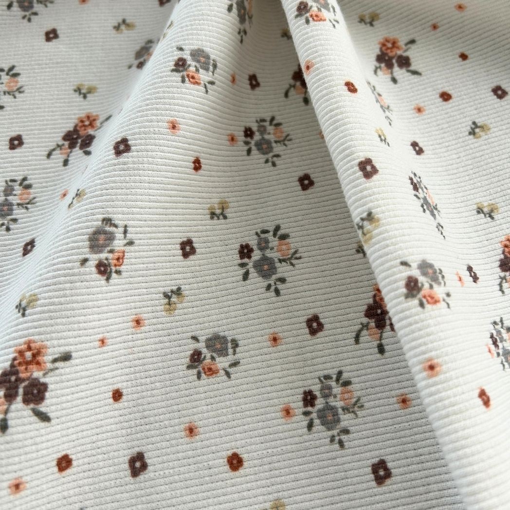 Cotton Rib Knit Fabric / Crisp Floral Pattern / DRY 221