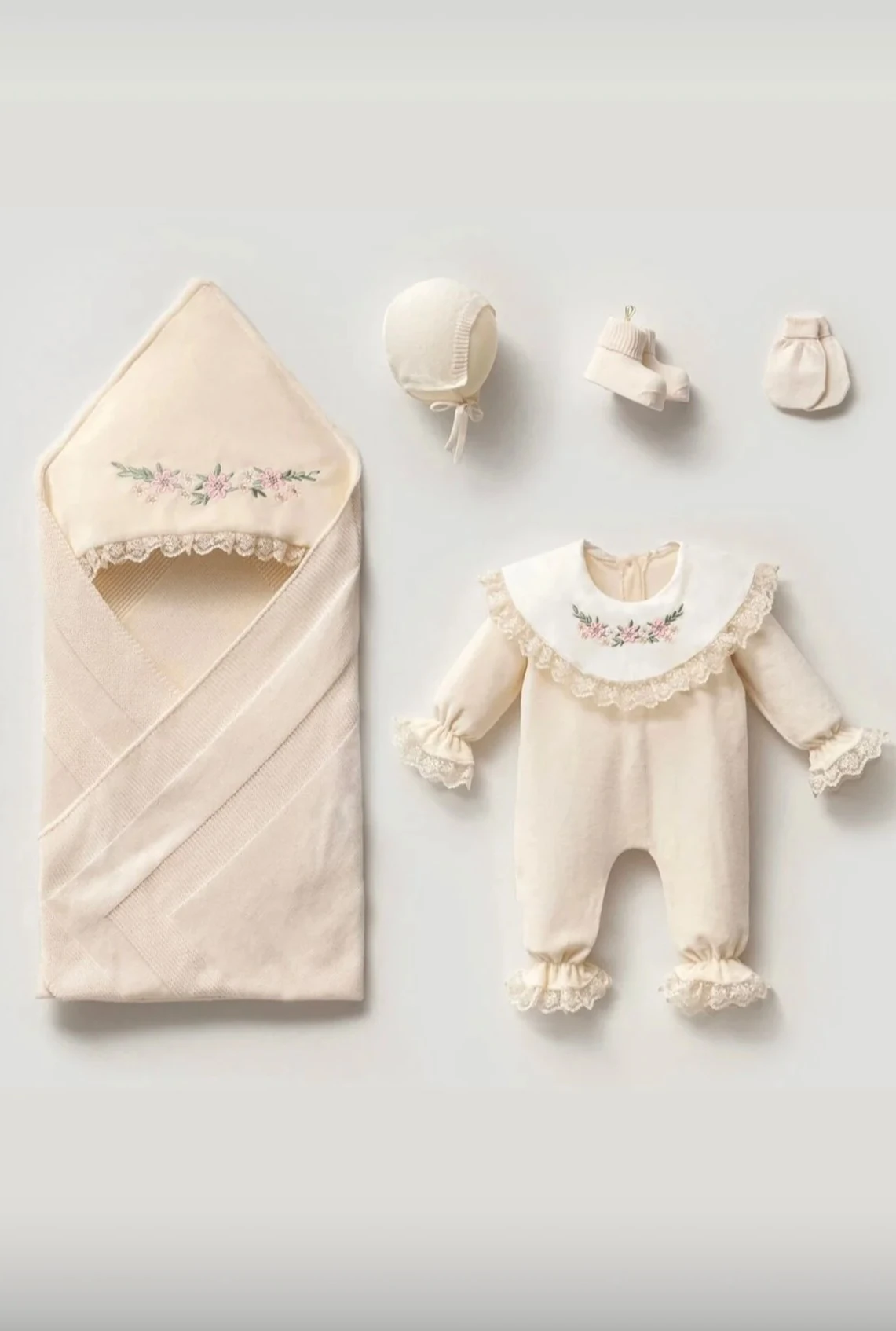 Kız Bebek 5'li Hediye Seti | Bebek Hediyelik | Yenidoğan & Bebek Giyim