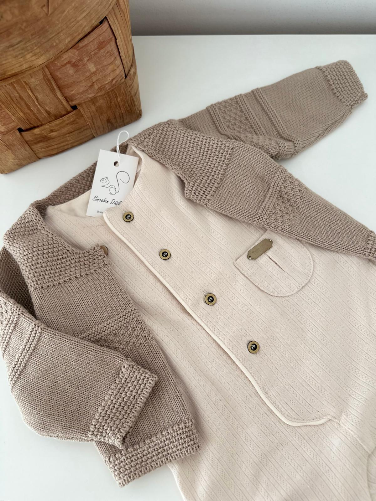 Erkek Bebek 6'lı Hediye Seti | Bebek Hediye Kutusu | Yenidoğan & Bebek Giyim