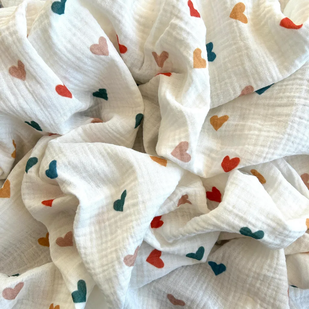 Toptan Müslin Kumaş / Renkli Kalp Desenli / DRY - 138