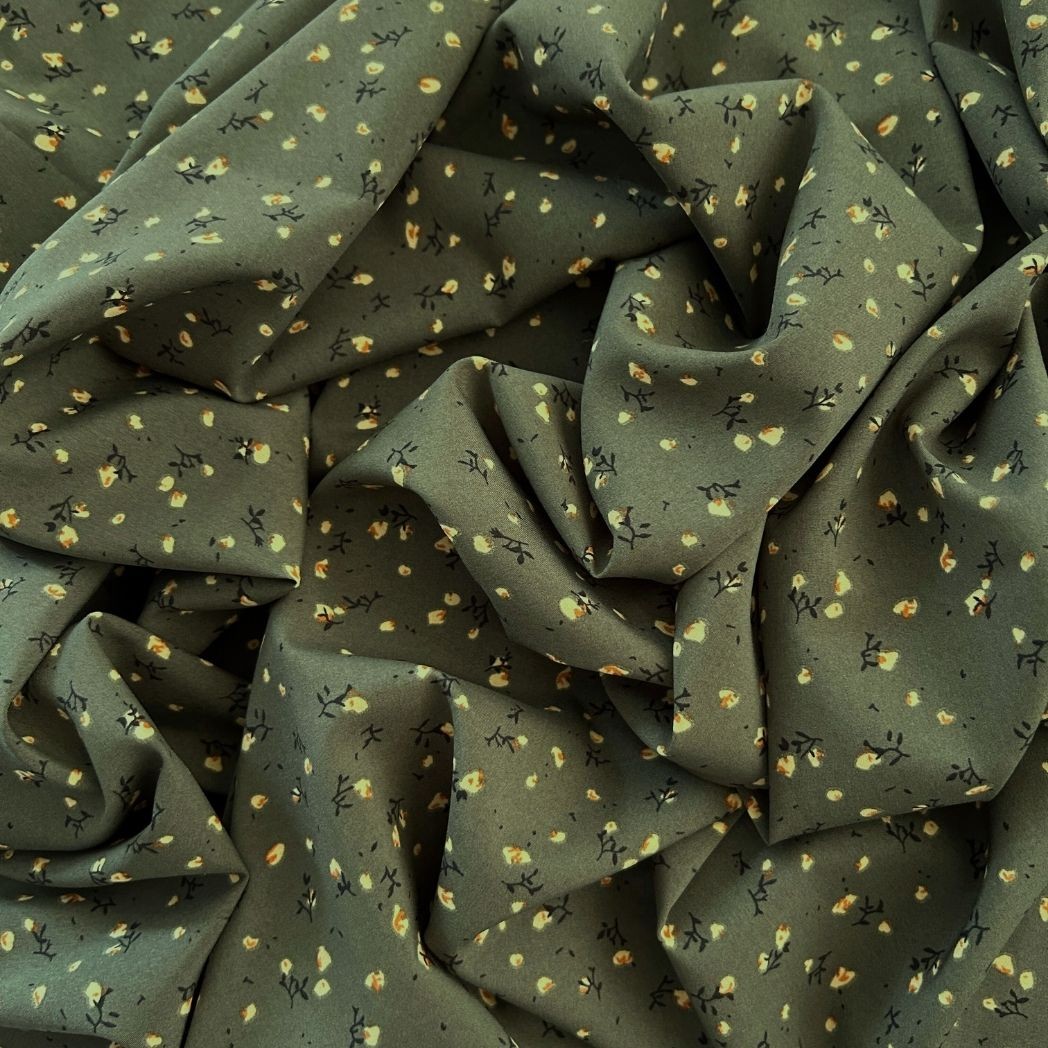 Dress Woven Fabric / DRY 3007 - Yeşil Çiçekli