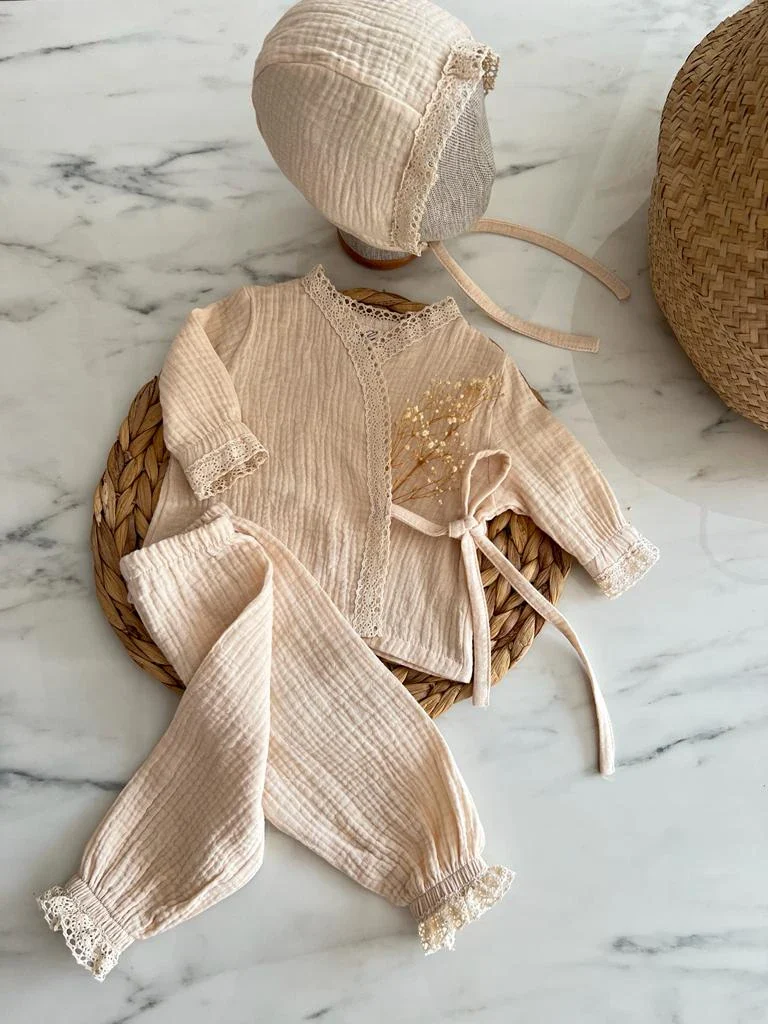 Kız Bebek Müslin Alt Üst Takım 3'lü Set | Yenidoğan & Bebek Giyim - Bej