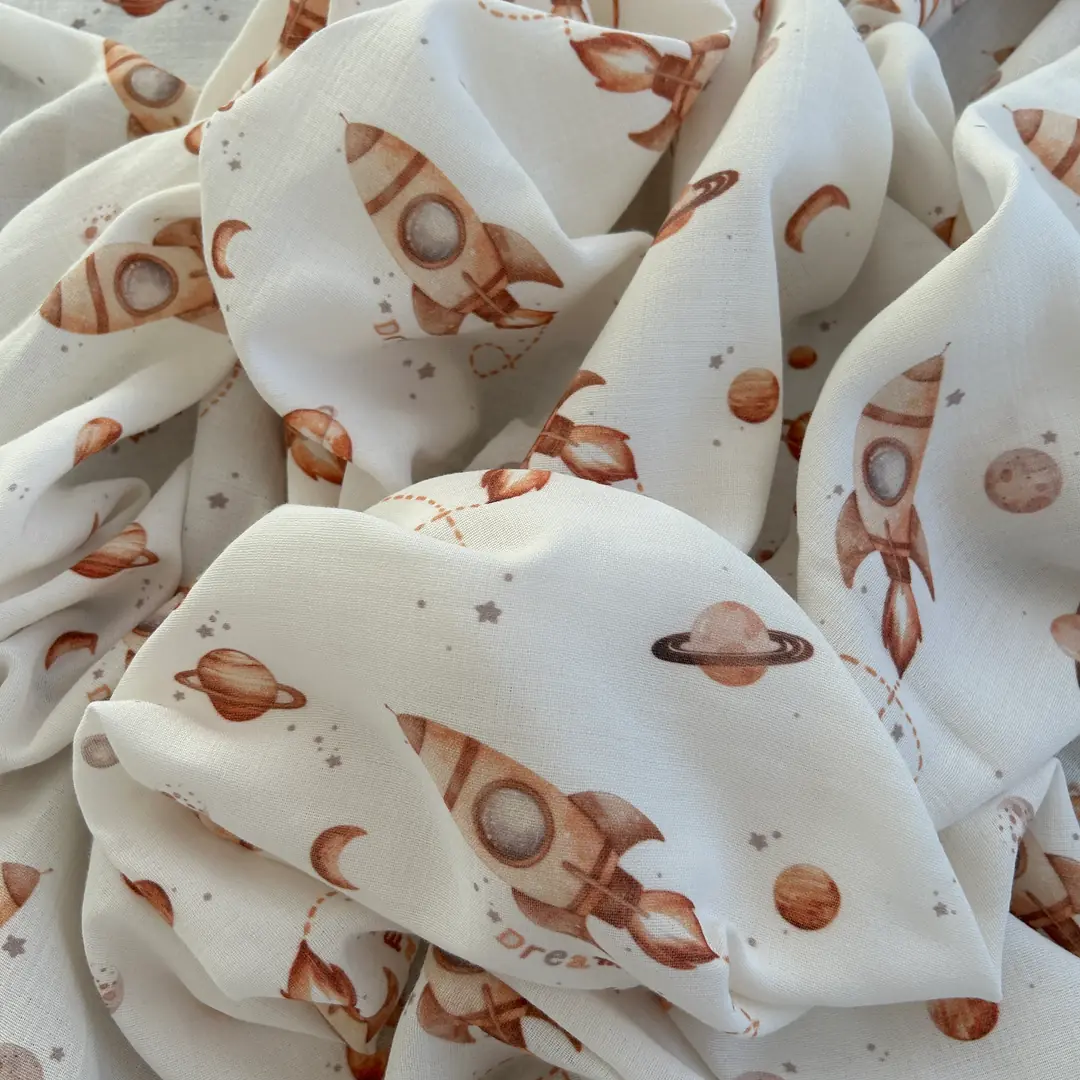 Toptan Müslin Kumaş / Bebek / Uzay Desenli / DRY - 196