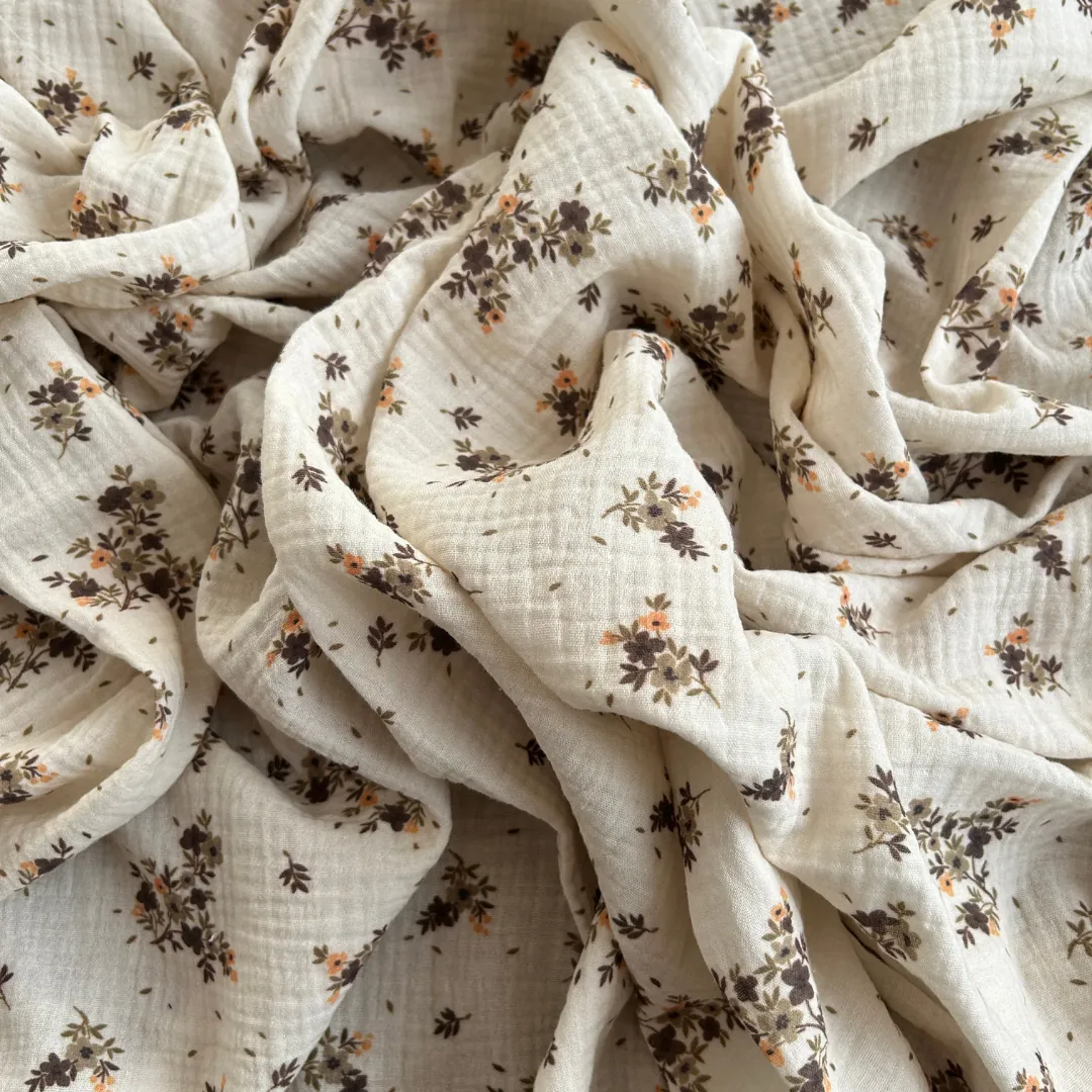 Toptan Müslin Kumaş / Çıtır Çiçek Desenli / DRY - 134 - Krem-Kahve